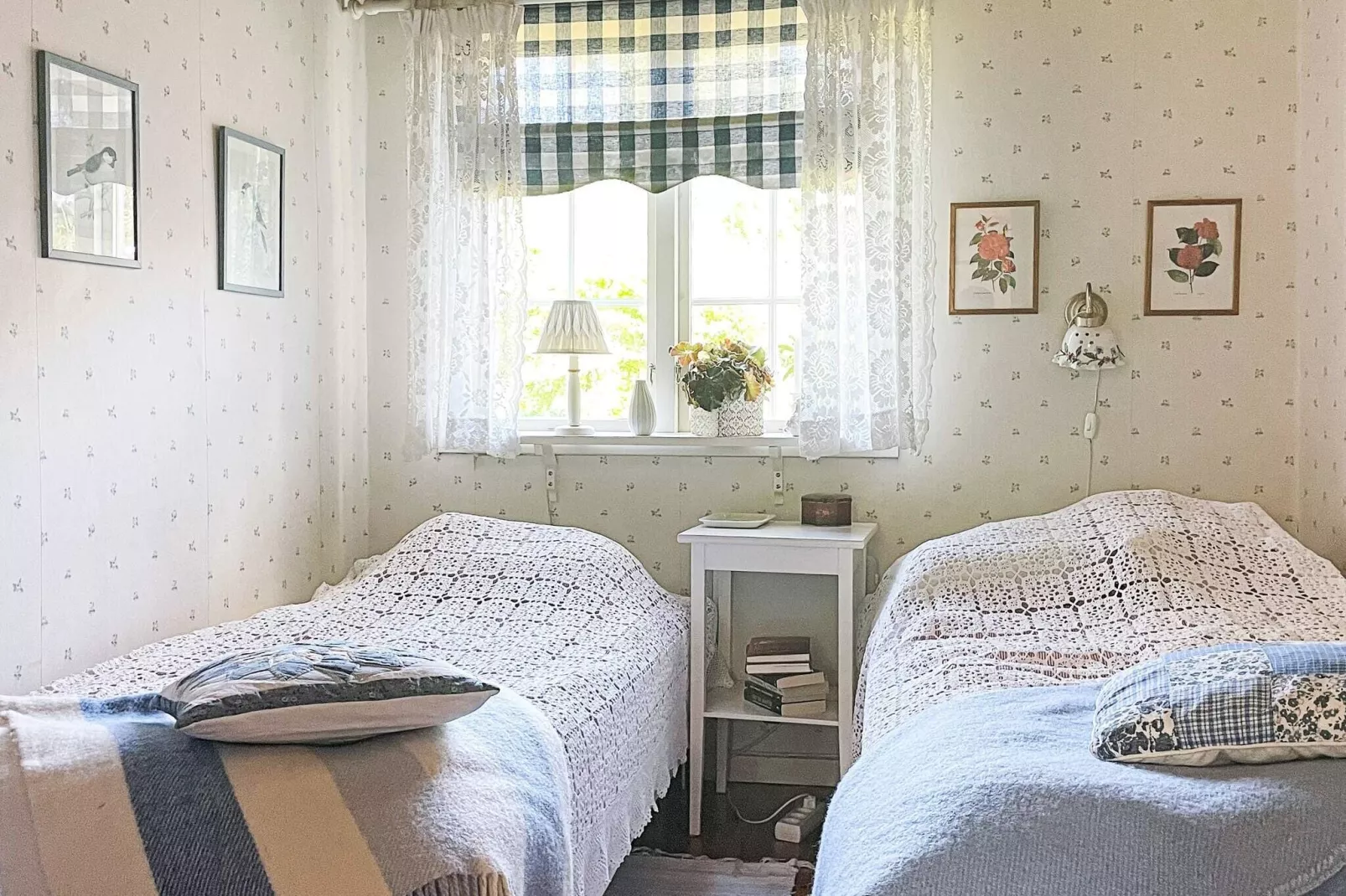 2 persoons vakantie huis in APLARED-By Traum-Binnen
