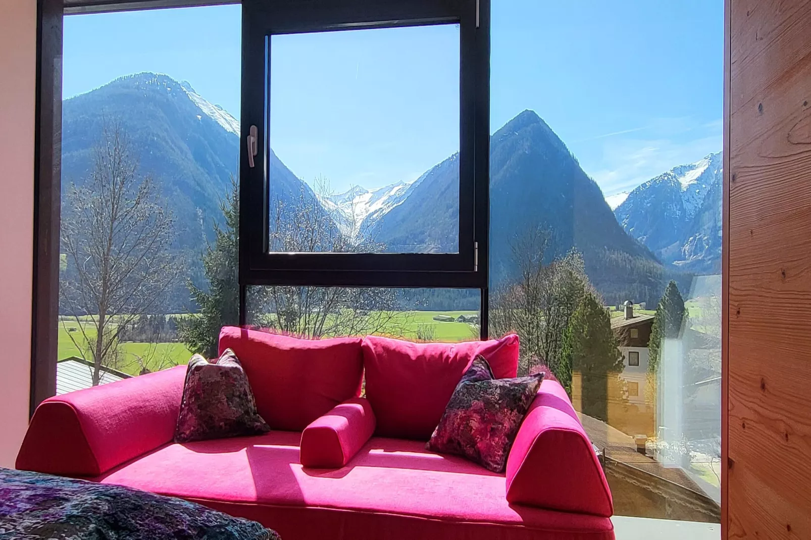 Appartement Tauernfenster-Woonkamer