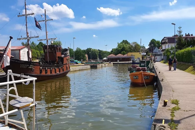 Dom wakacyjny Seahorse w Rowach-Gebieden zomer 1km