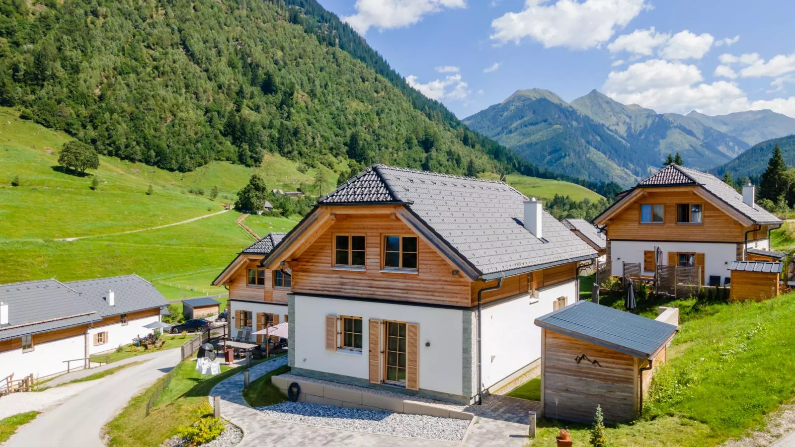 Haus Liene-Buitenkant zomer