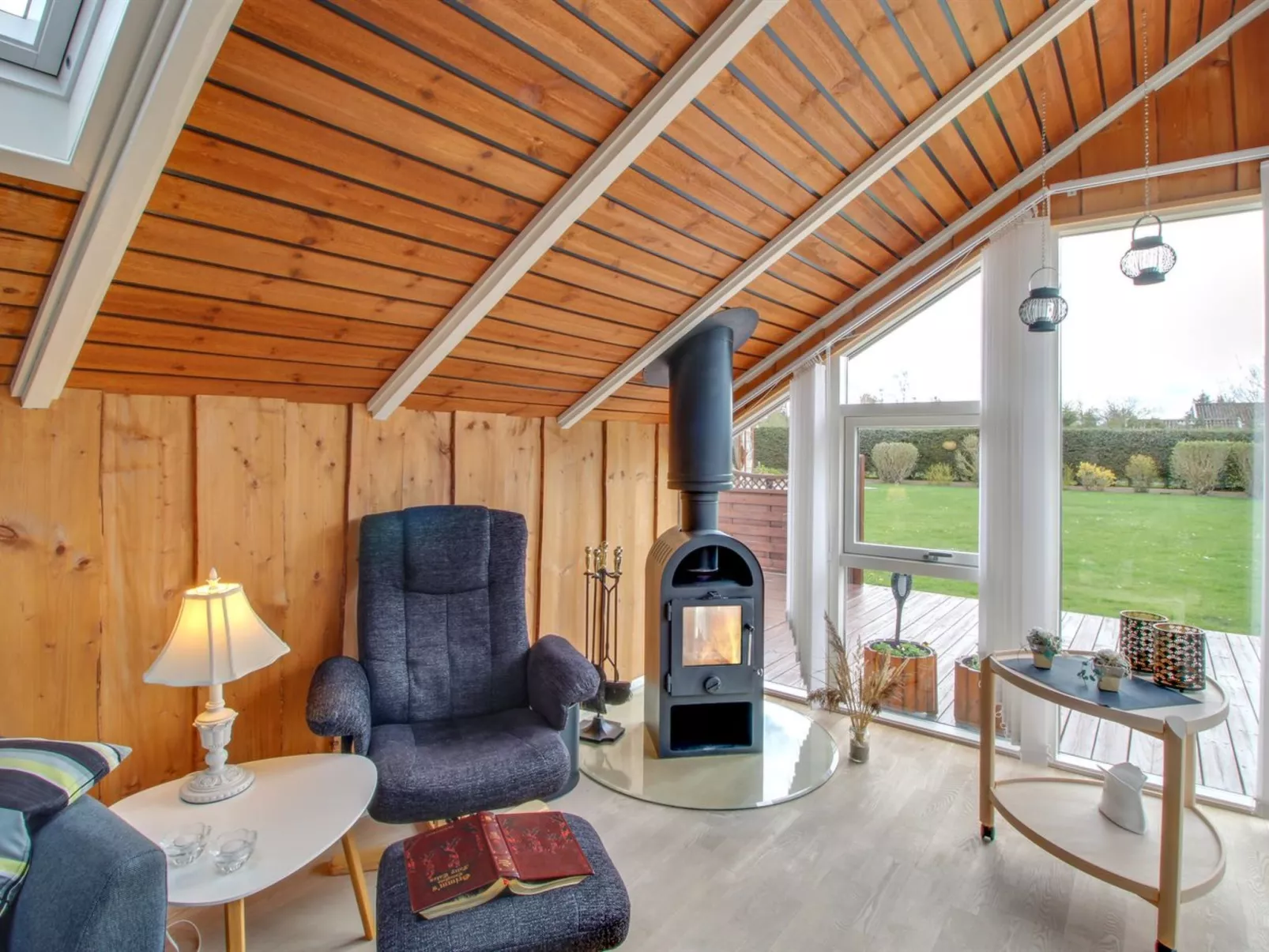 "Jyde" - 1.5km from the sea