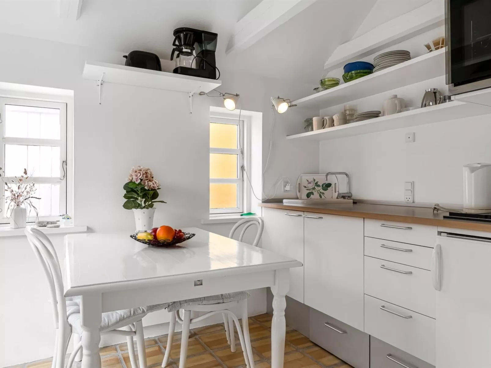 "Frederike" - 300m from the sea