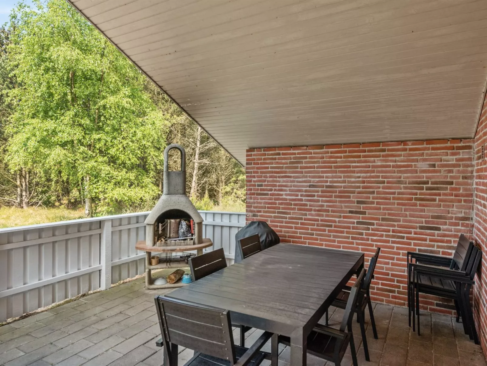 "Cora" - 1km from the sea