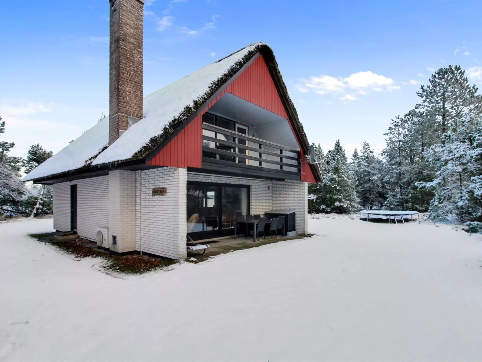 "Vendela" - 2.5km from the sea