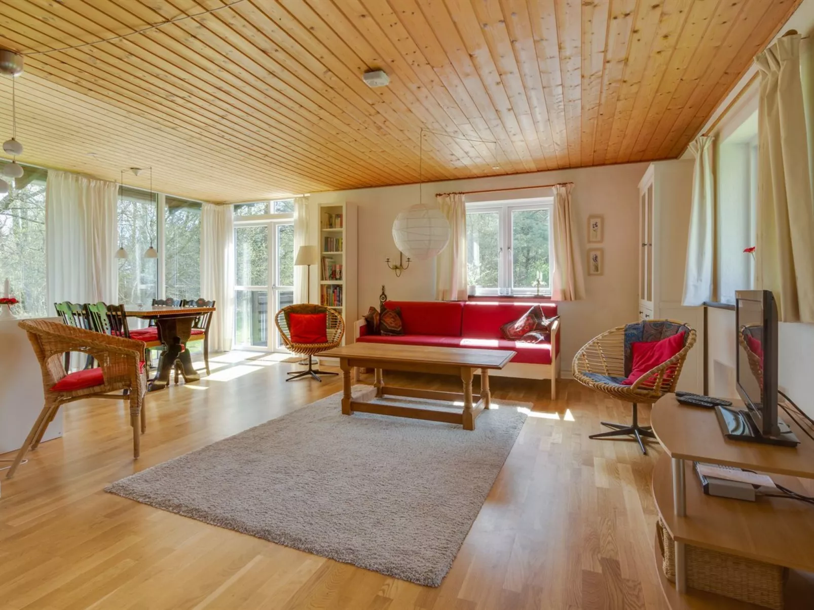 "Eina" - 250m from the sea