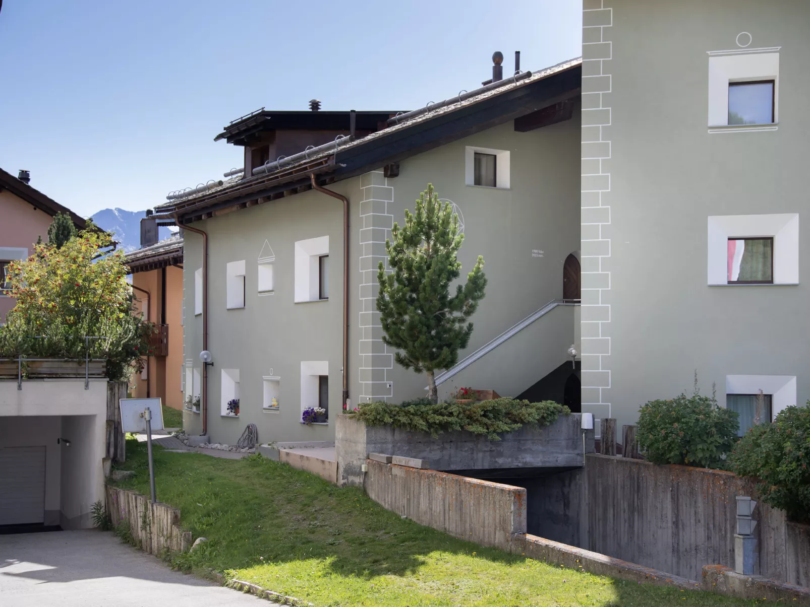 Chesa Zupeda C2-Buiten