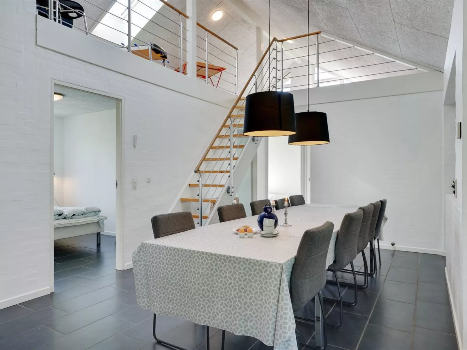 "Aimy" - 350m from the sea