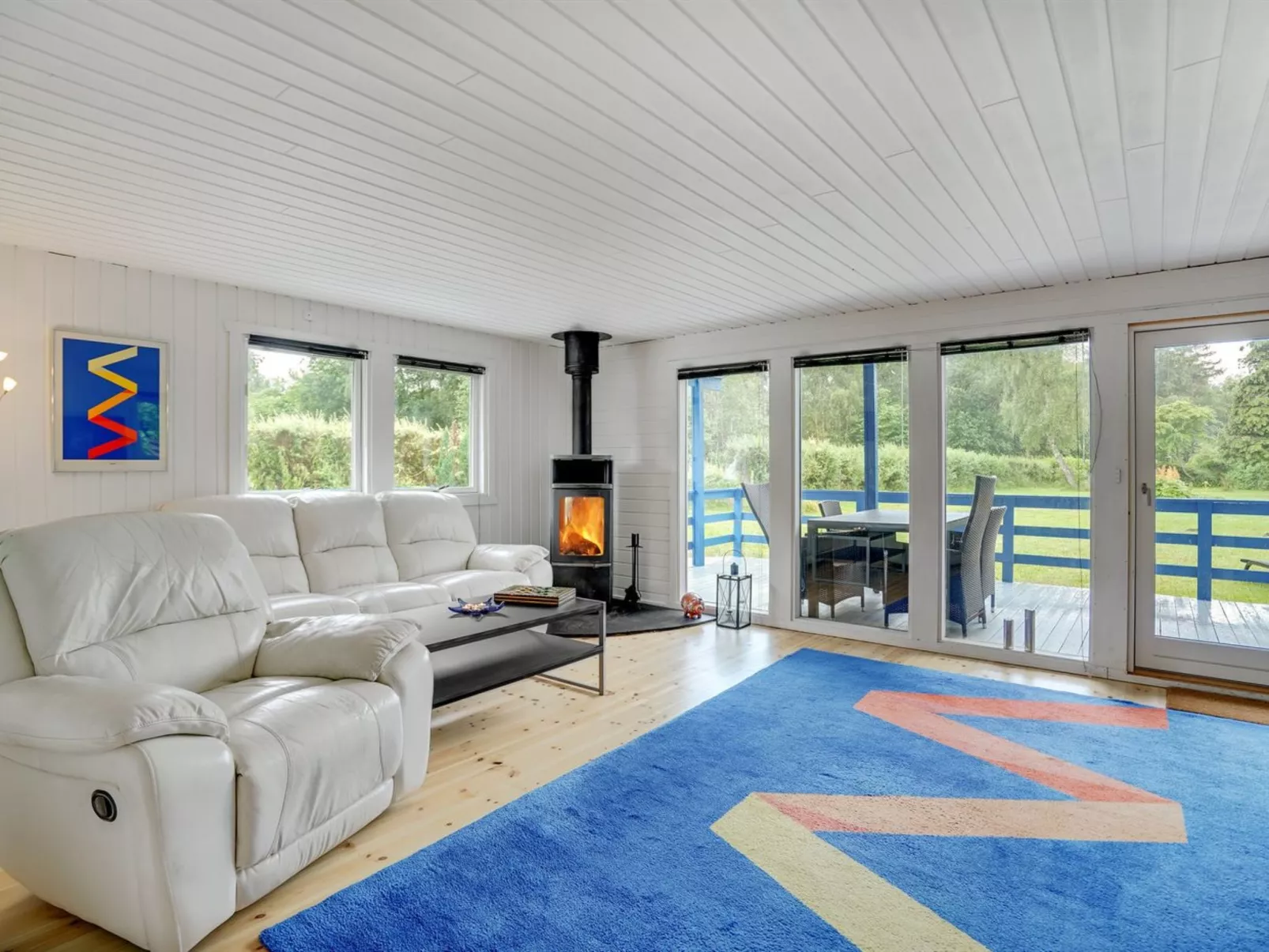 "Trixie" - 1km from the sea