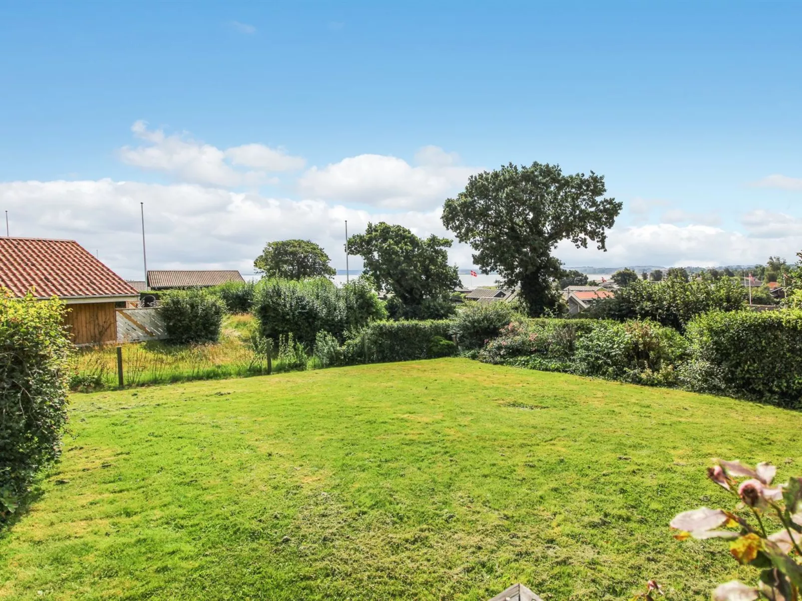 "Lillebror" - 200m from the sea