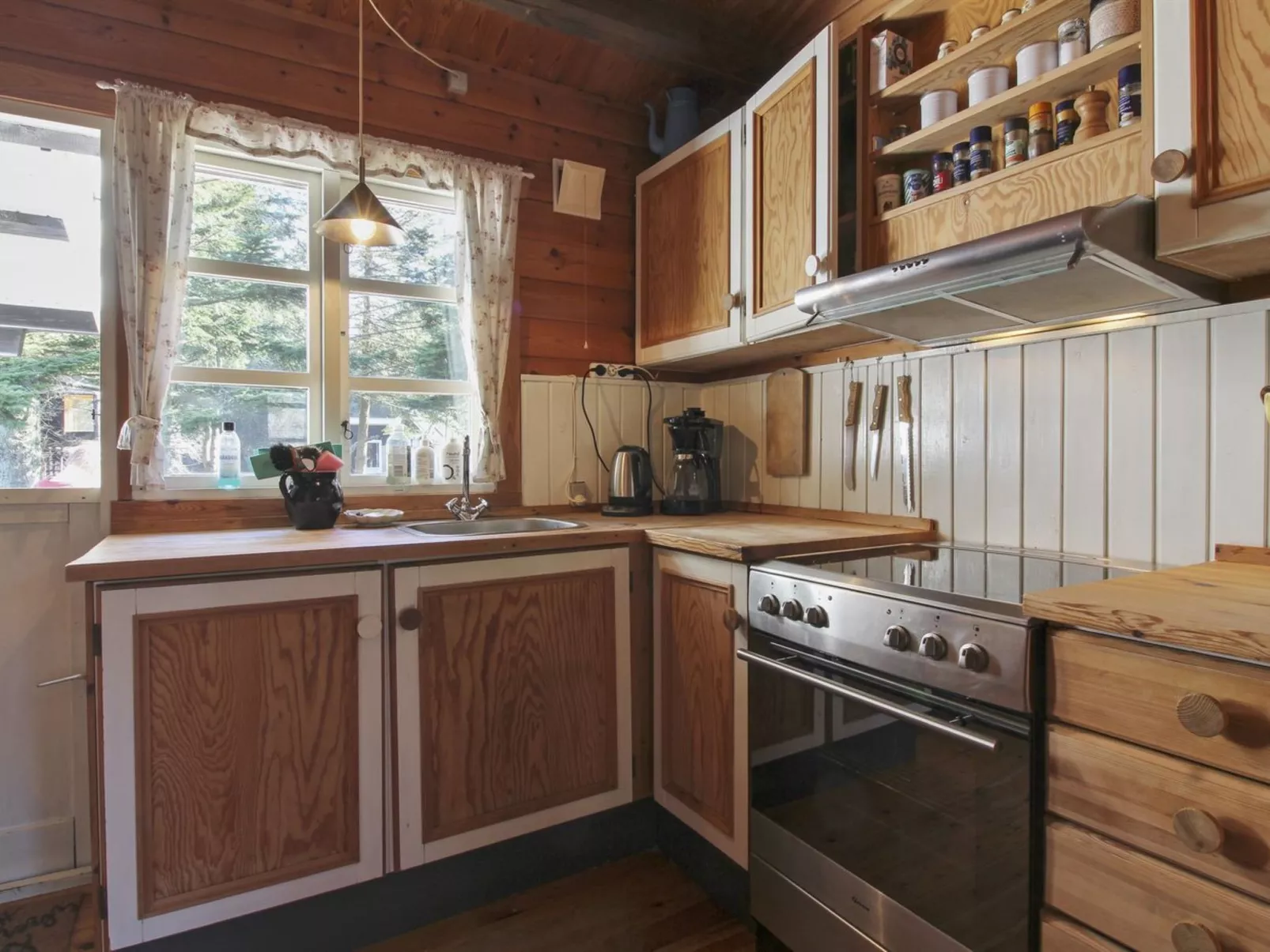 "Olin" - 600m from the sea