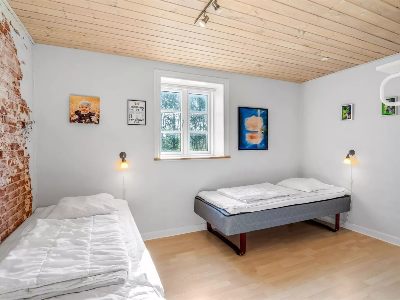 "Merrit" - 4.6km to the fjord