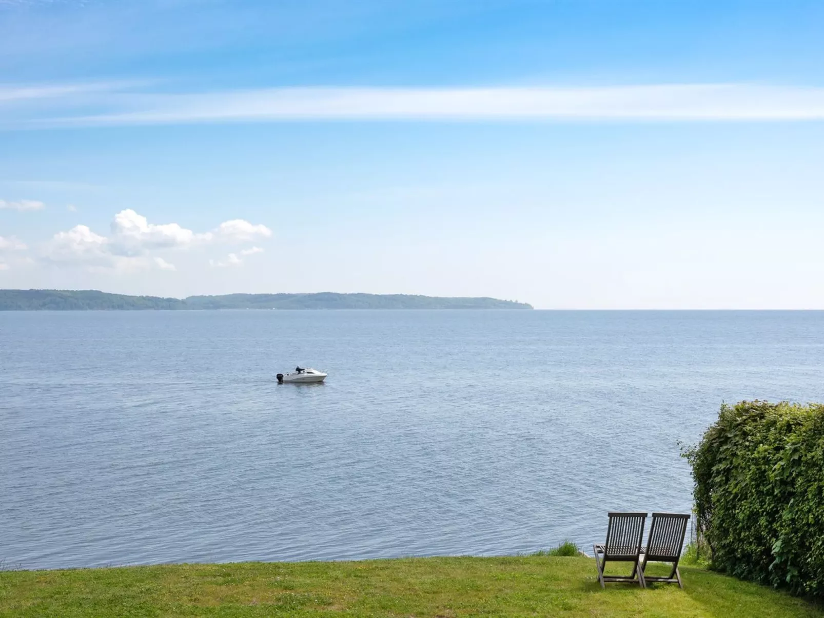 "Herewardus" - 10m to the fjord