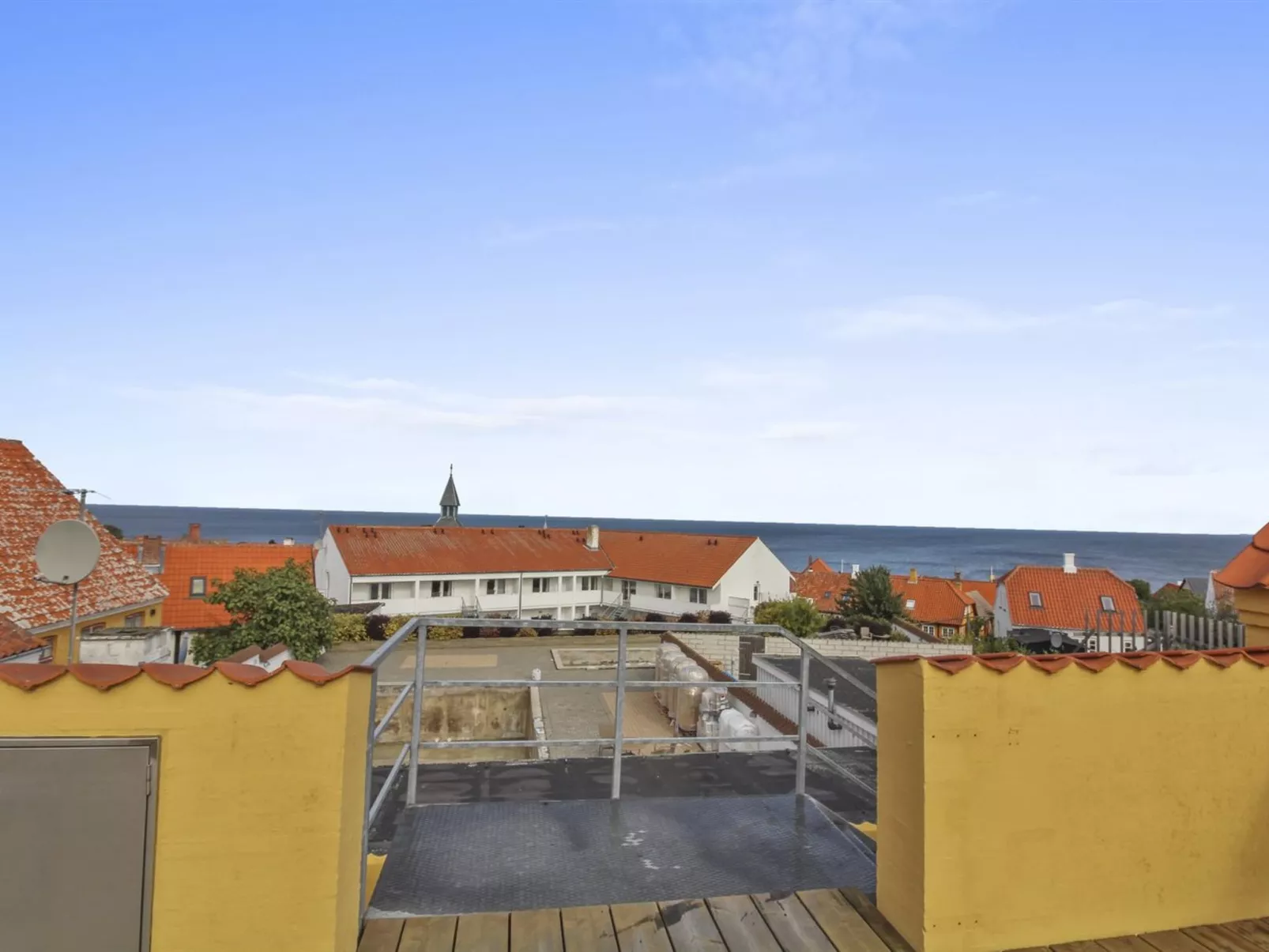 "Gulla" - 300m from the sea