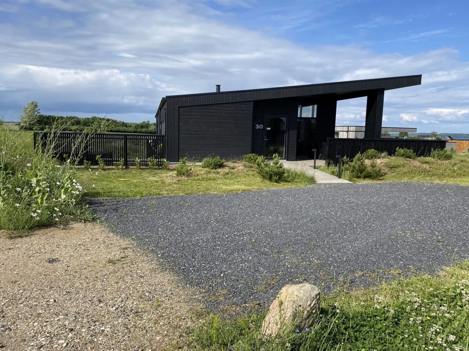 "Anelle" - 500m from the sea