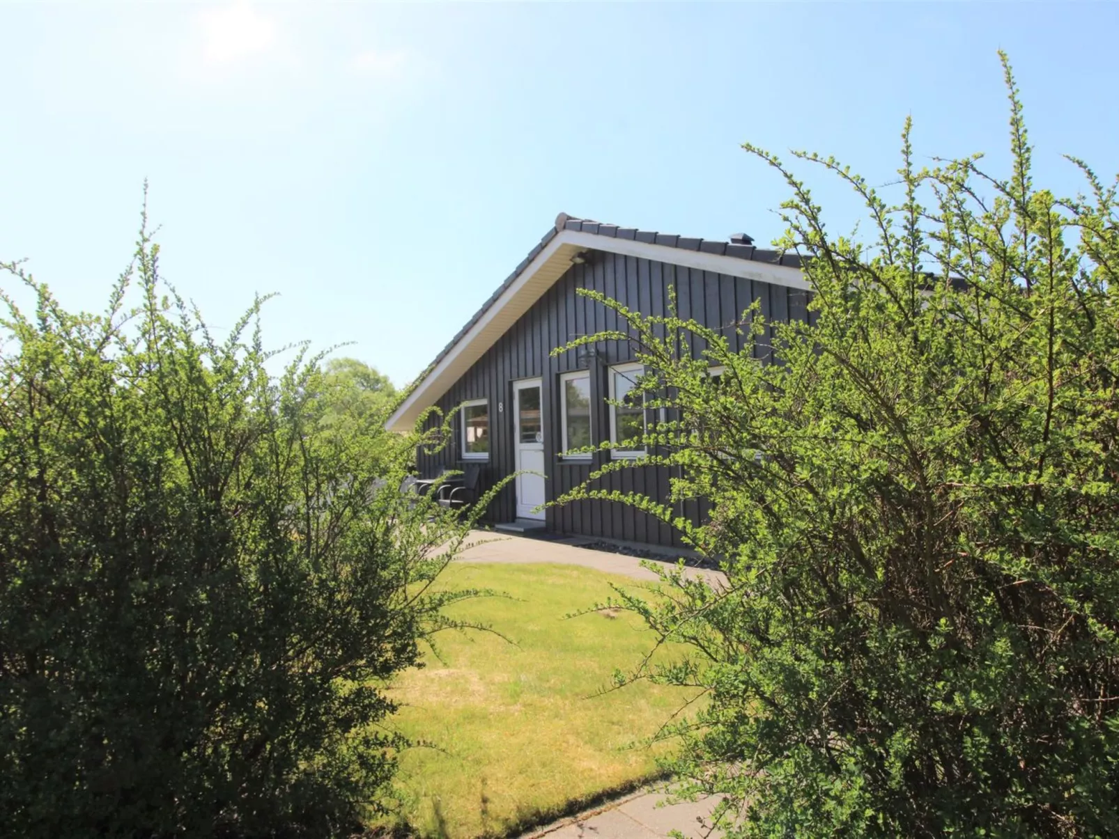 "Jannic" - 300m to the fjord