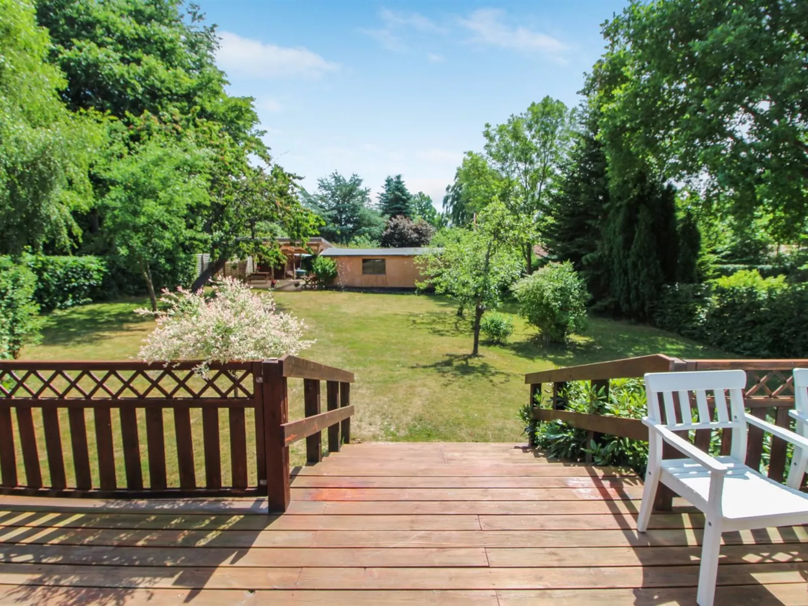 "Elida" - 300m from the sea