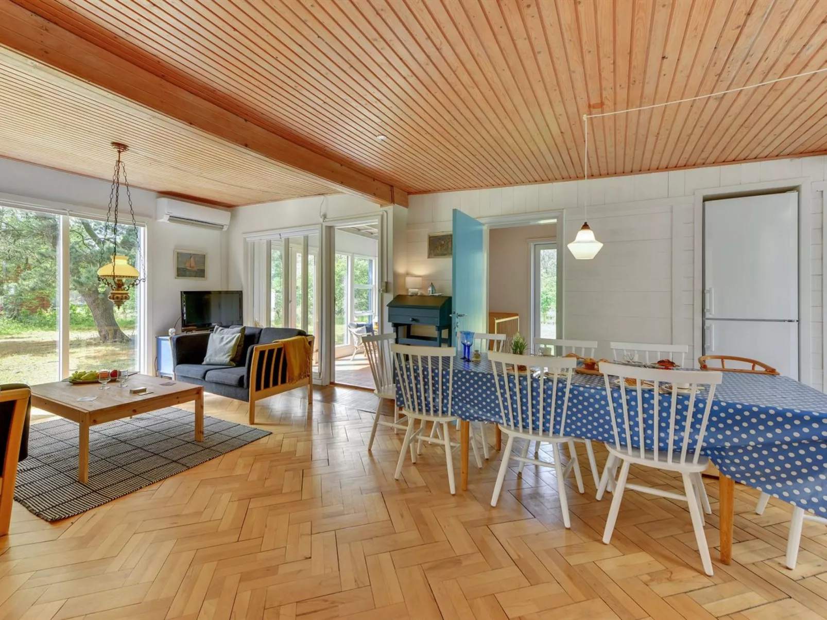 "Sebastian" - 100m to the fjord