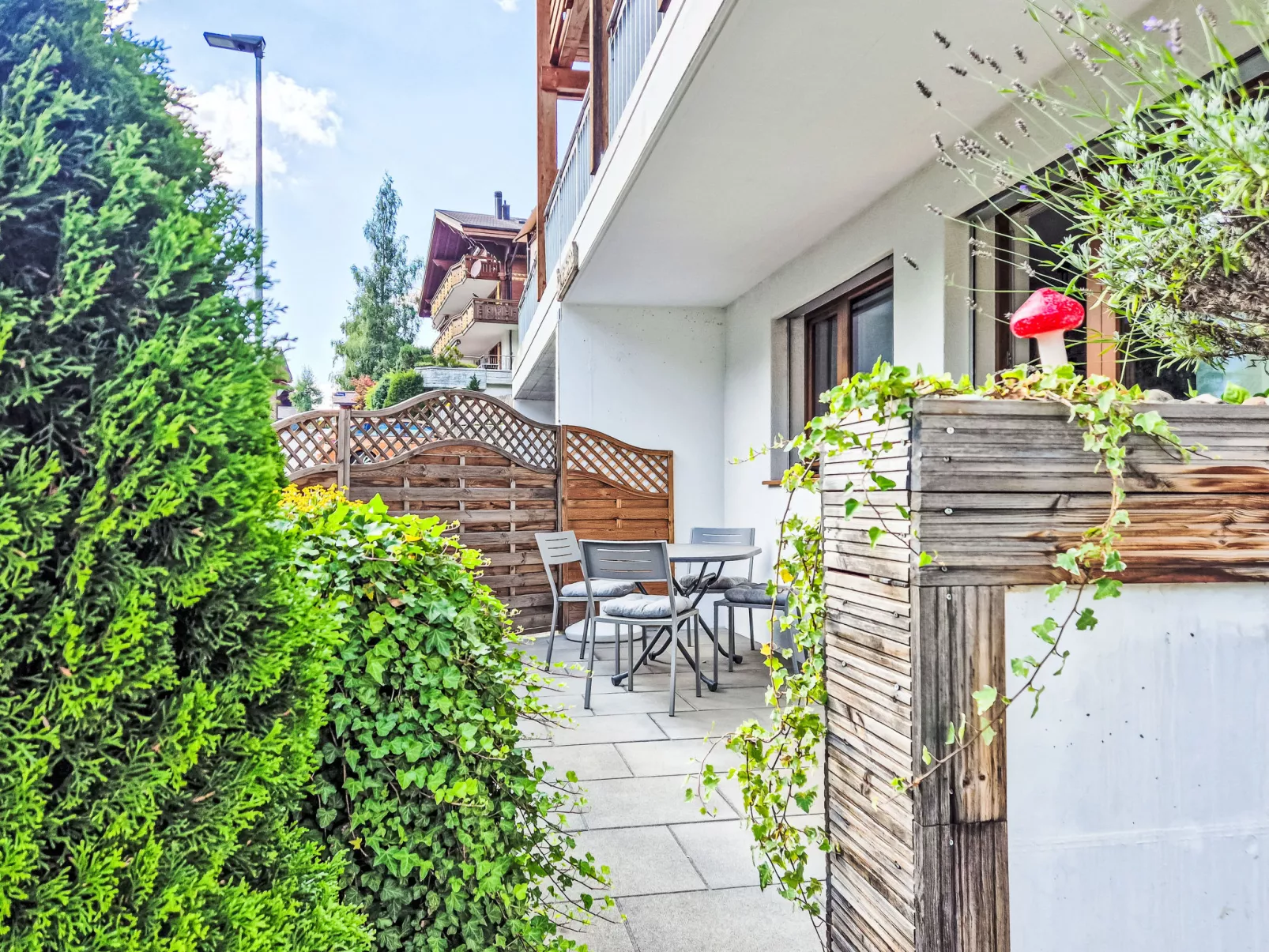 Chalet La Muntaniala-Buiten