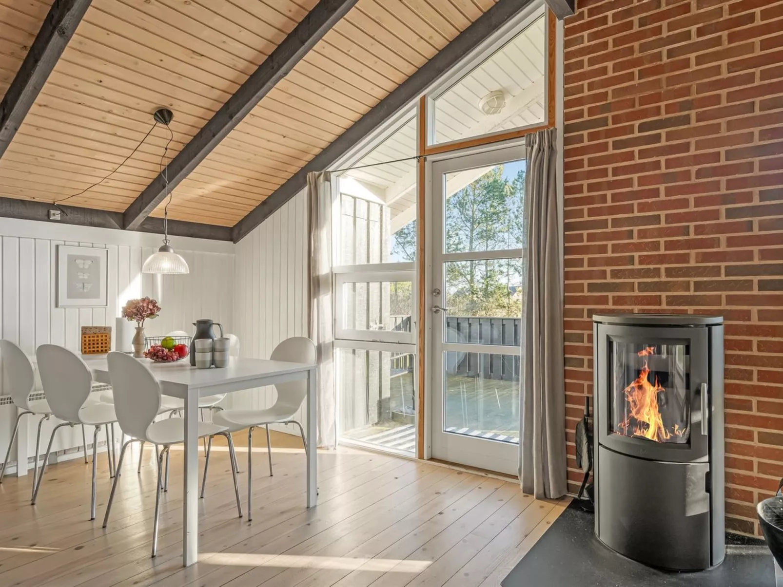 "Eliana" - 350m from the sea