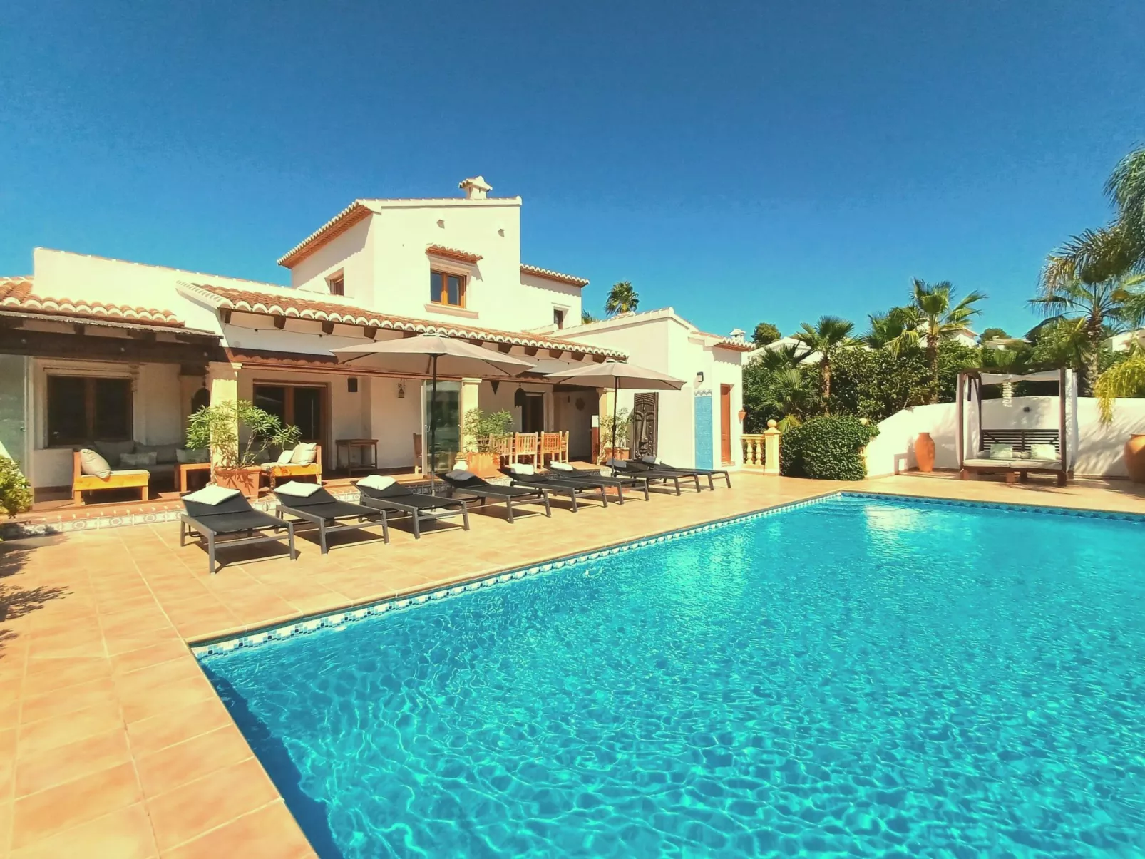 Villa Lantana-Buiten