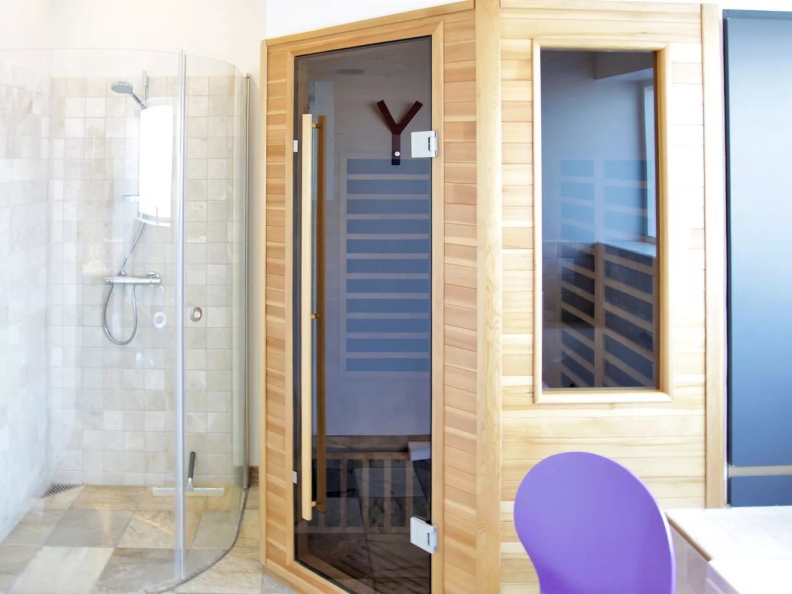 "Amia" - 20m from the sea