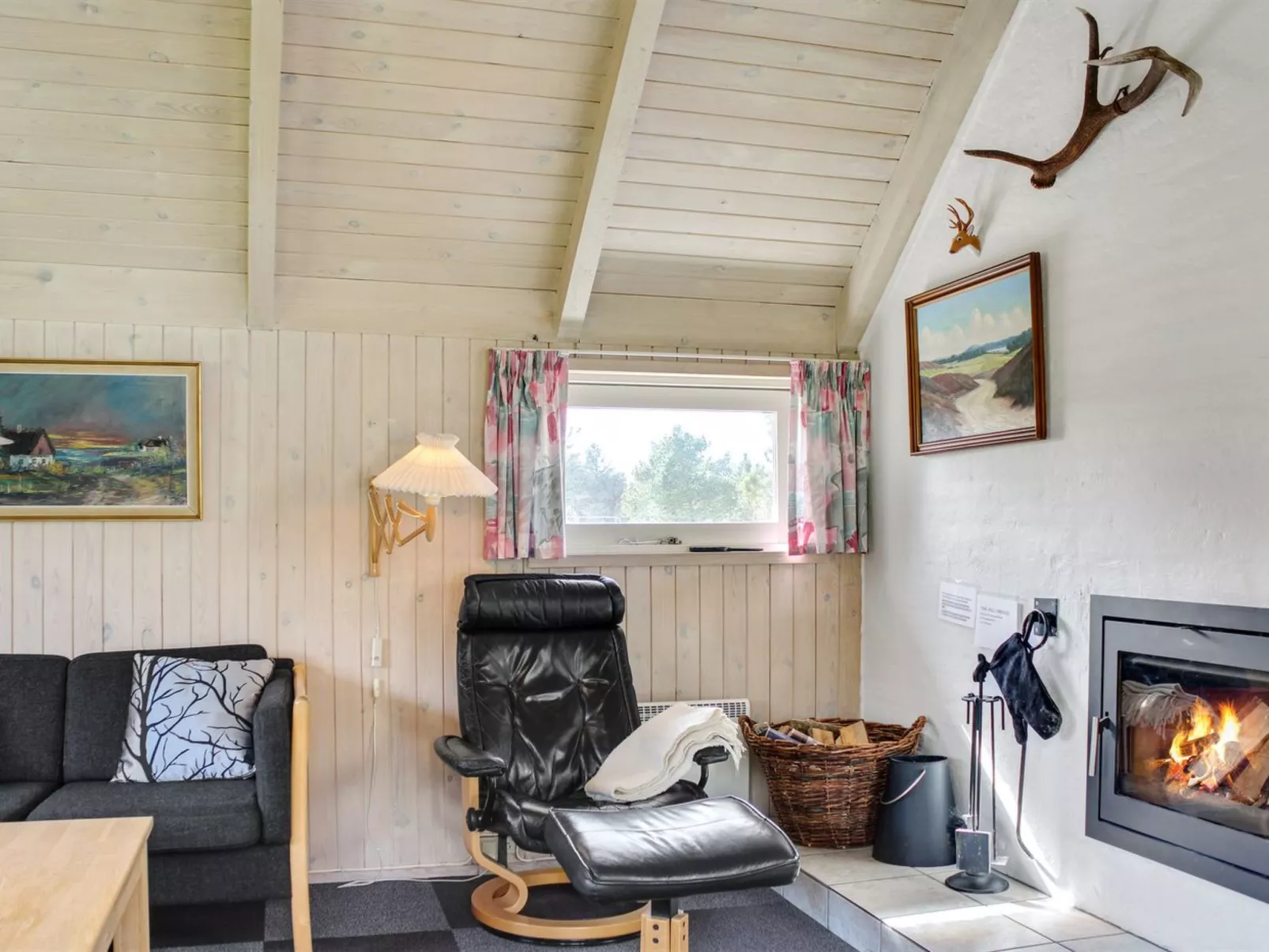 "Angelika" - 1.6km from the sea