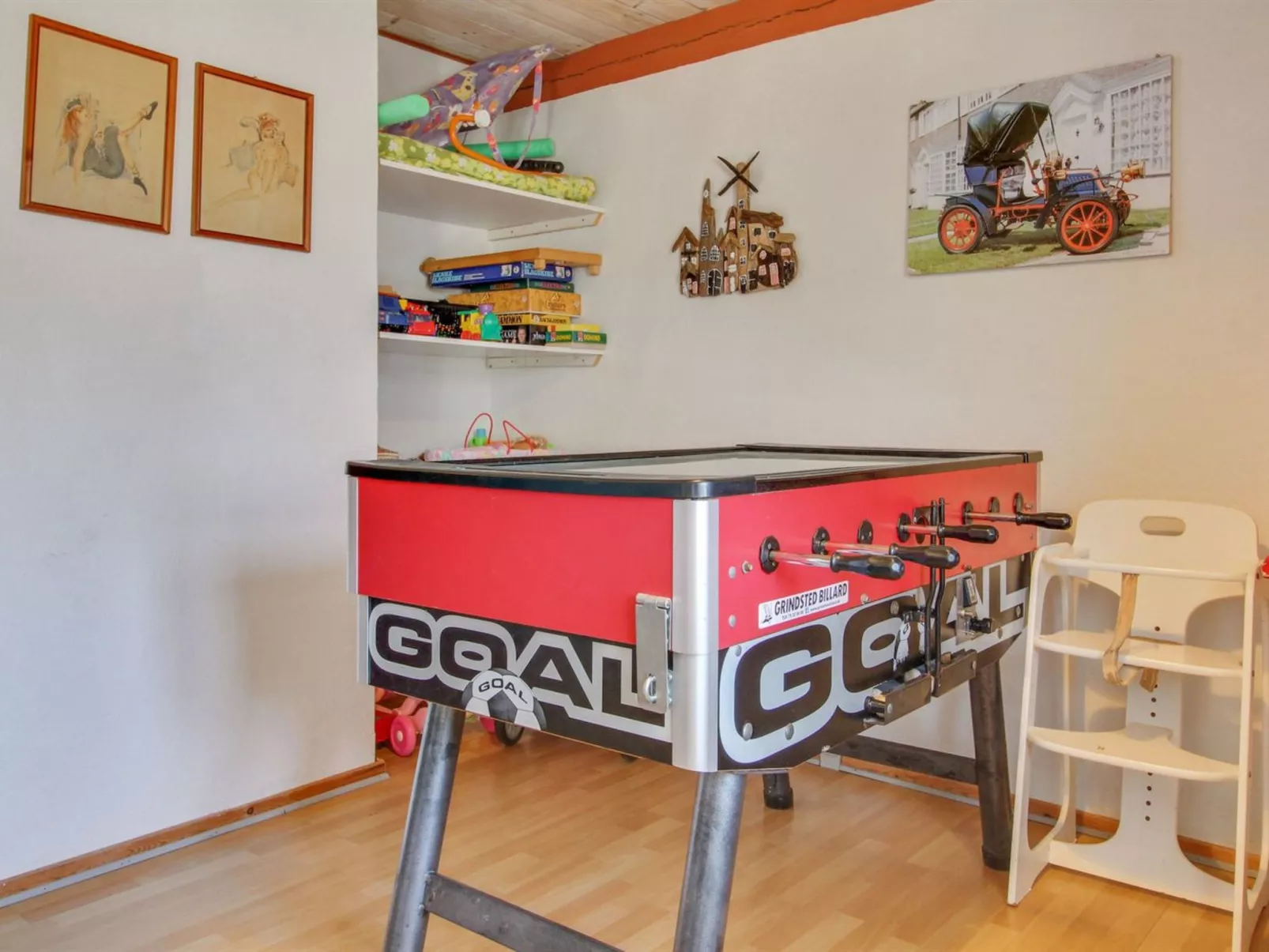 "Tilla" - 600m from the sea