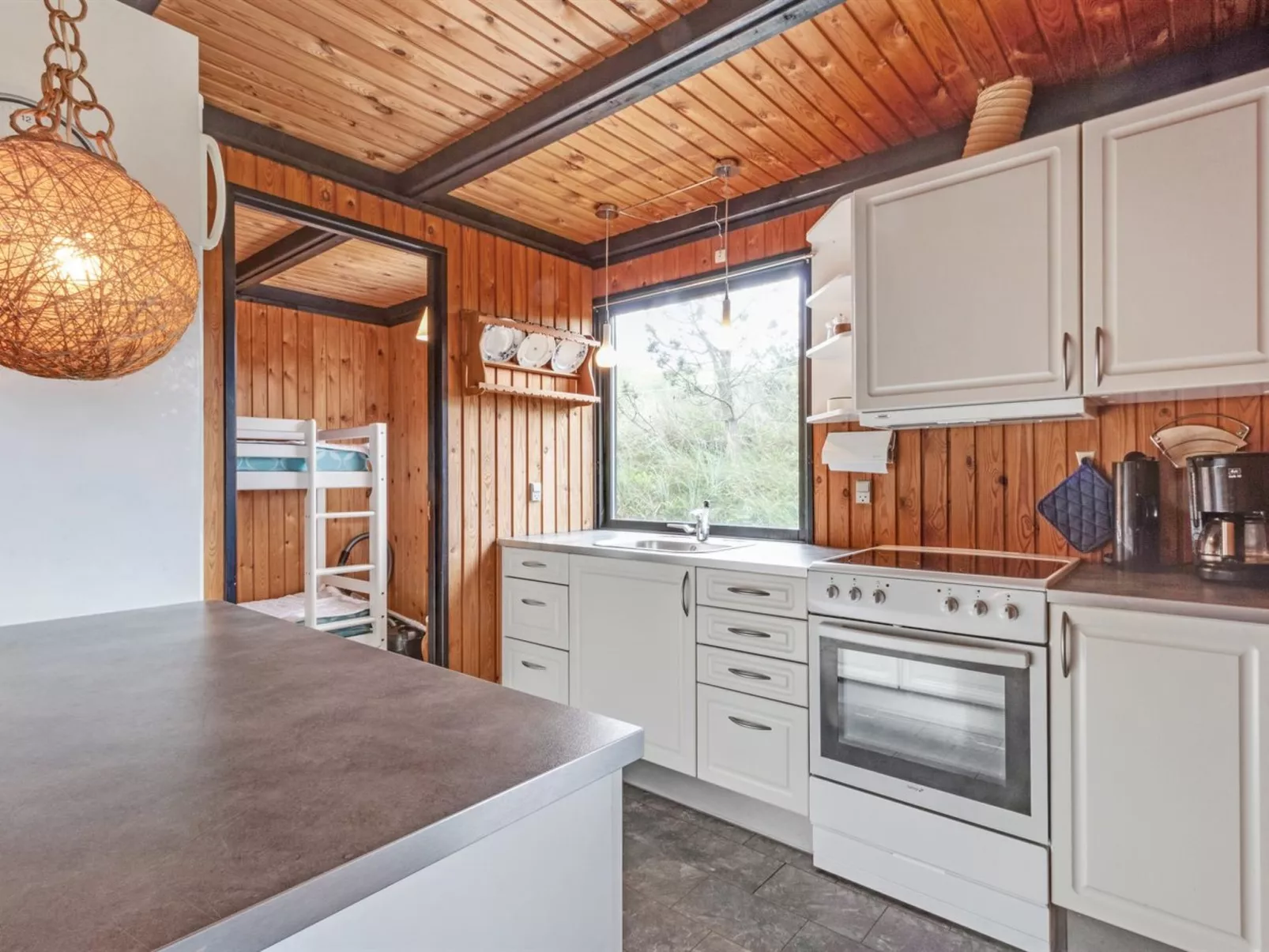 "Maini" - 600m from the sea