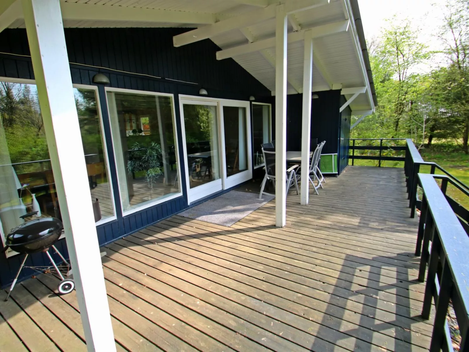 "Aki" - 30km from the sea