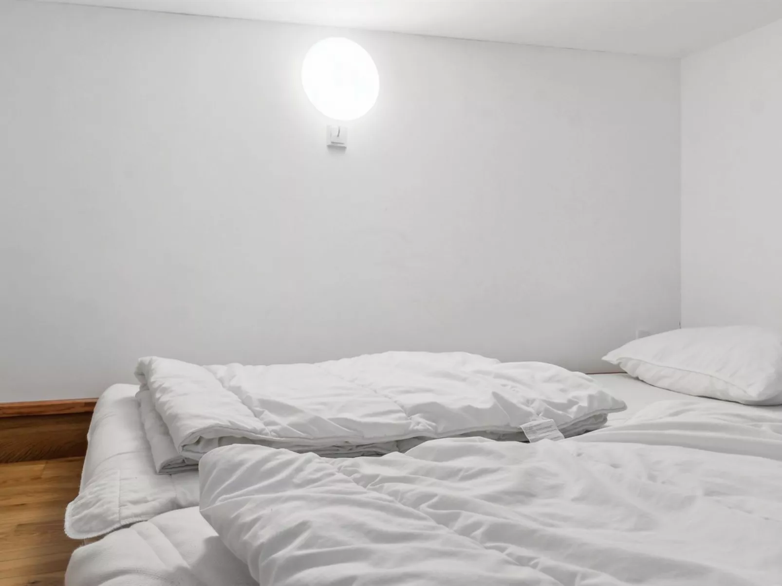 "Bjarka" - 700m from the sea