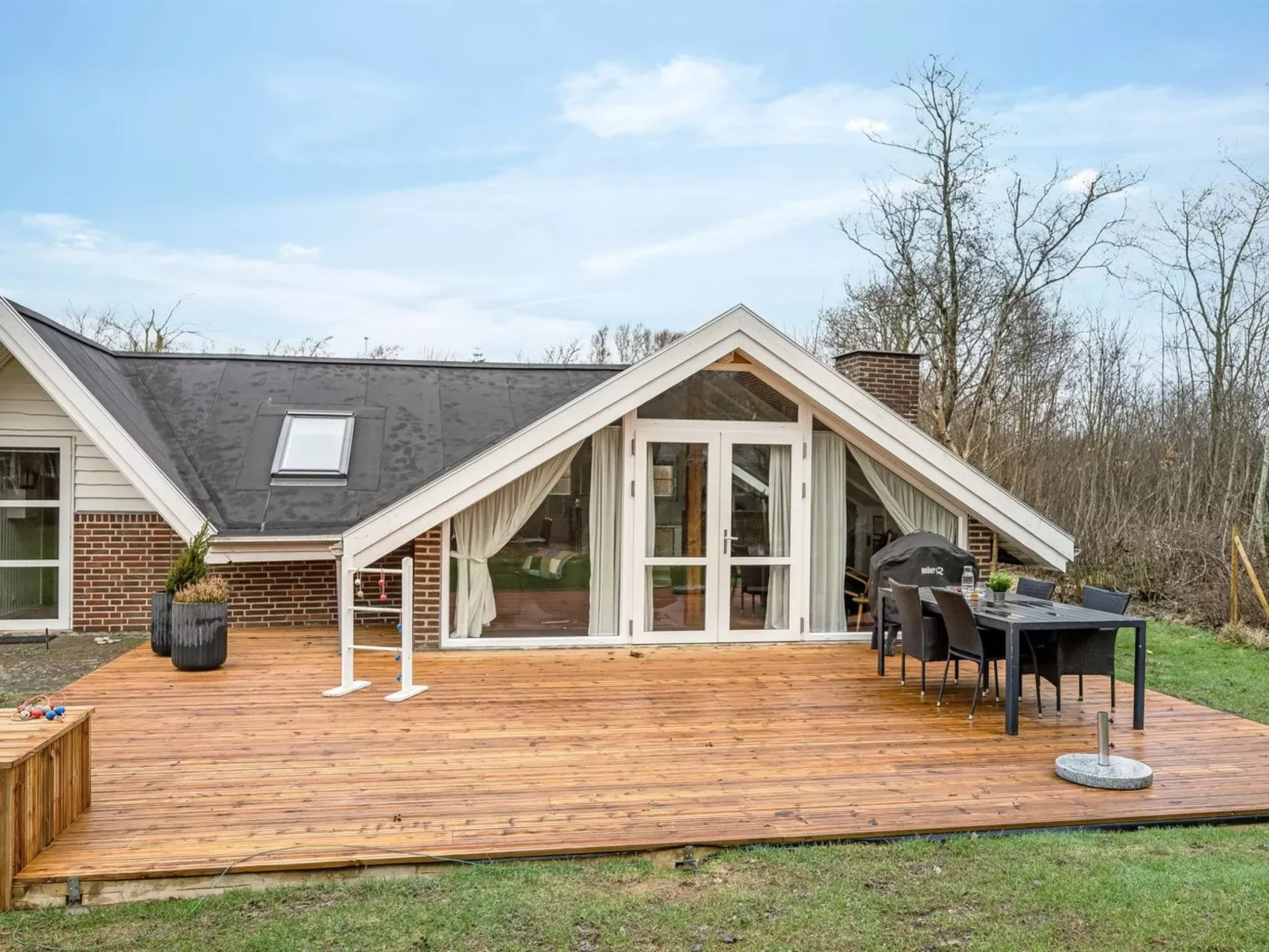 "Anu" - 300m to the fjord