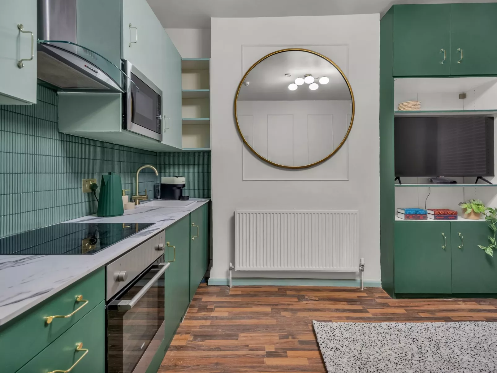 Kensington 1 bedroom apt