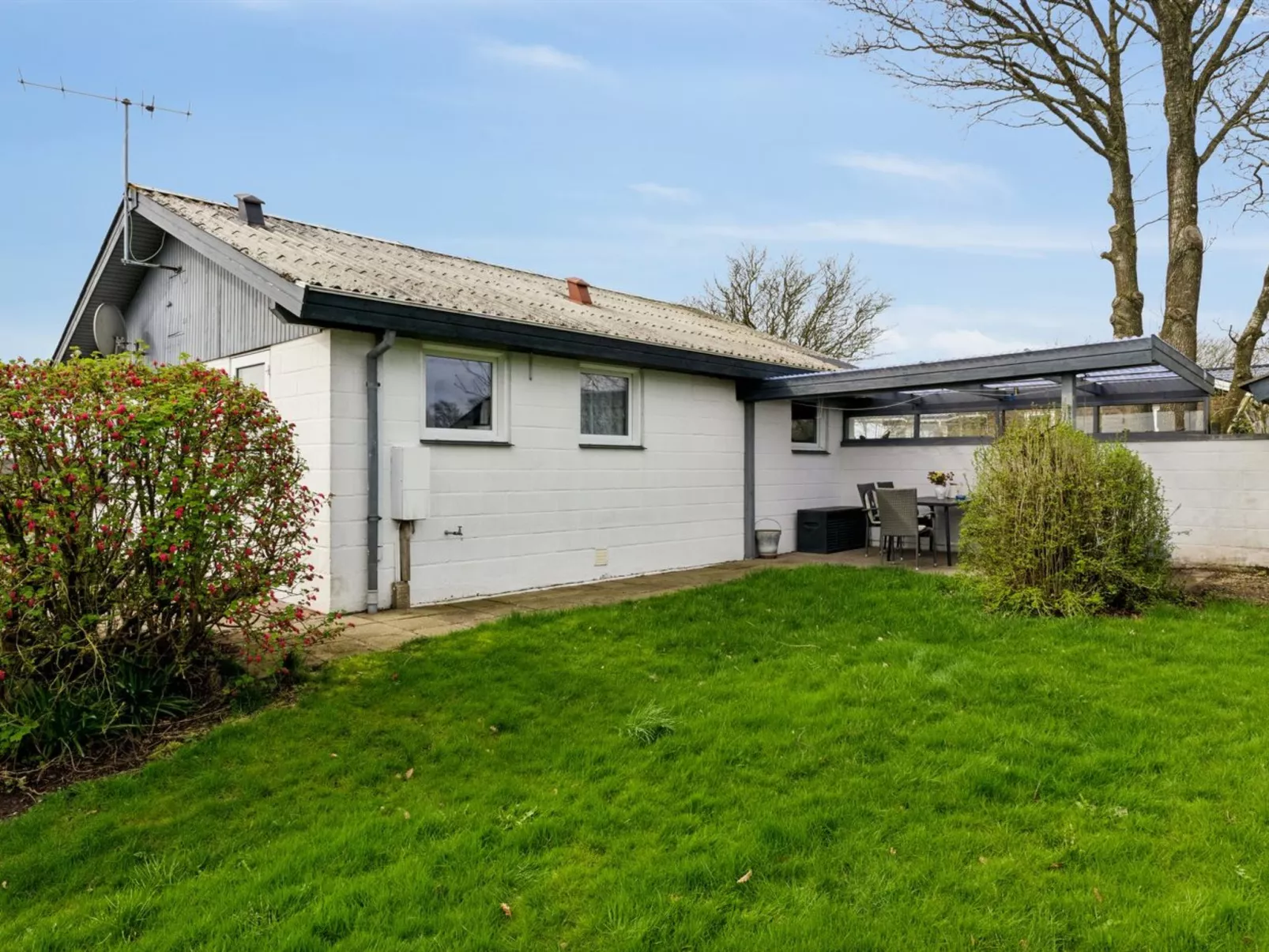 "Aletha" - 300m to the fjord