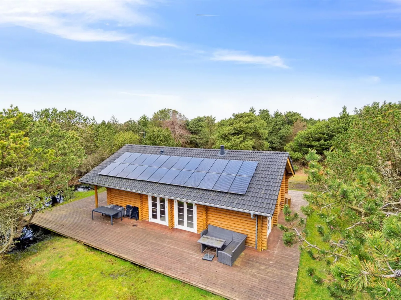 "Luzy" - 1km from the sea