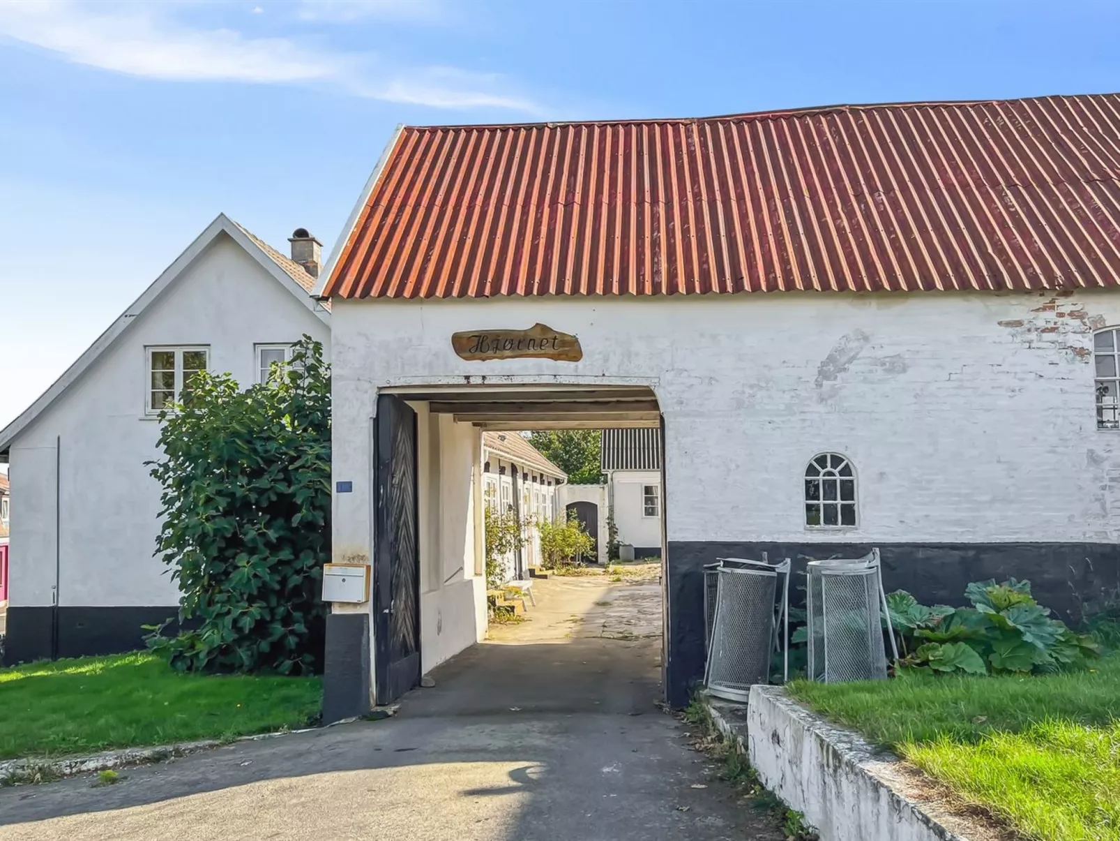 "Sjard" - 300m from the sea