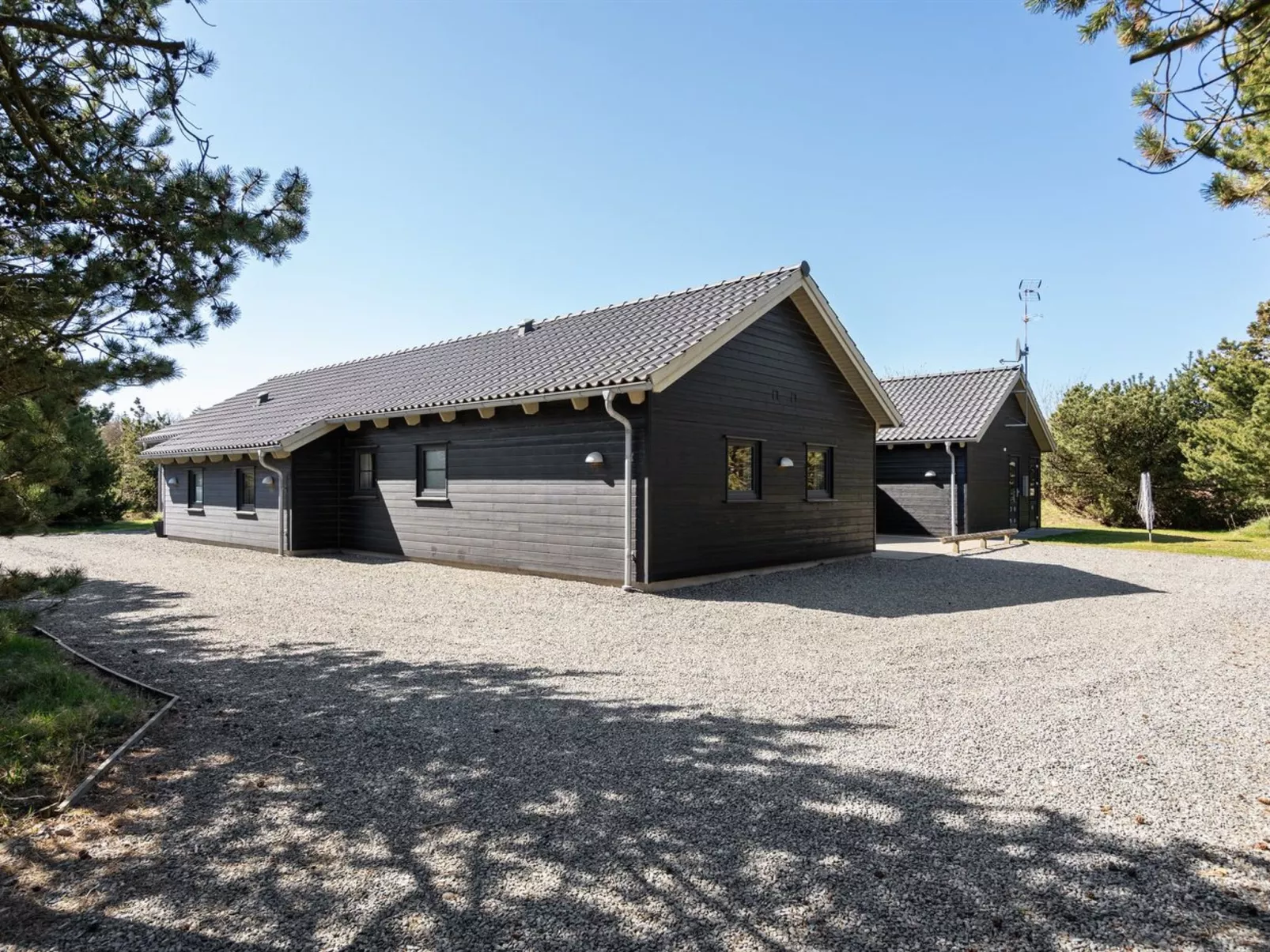 "Lova" - 600m from the sea