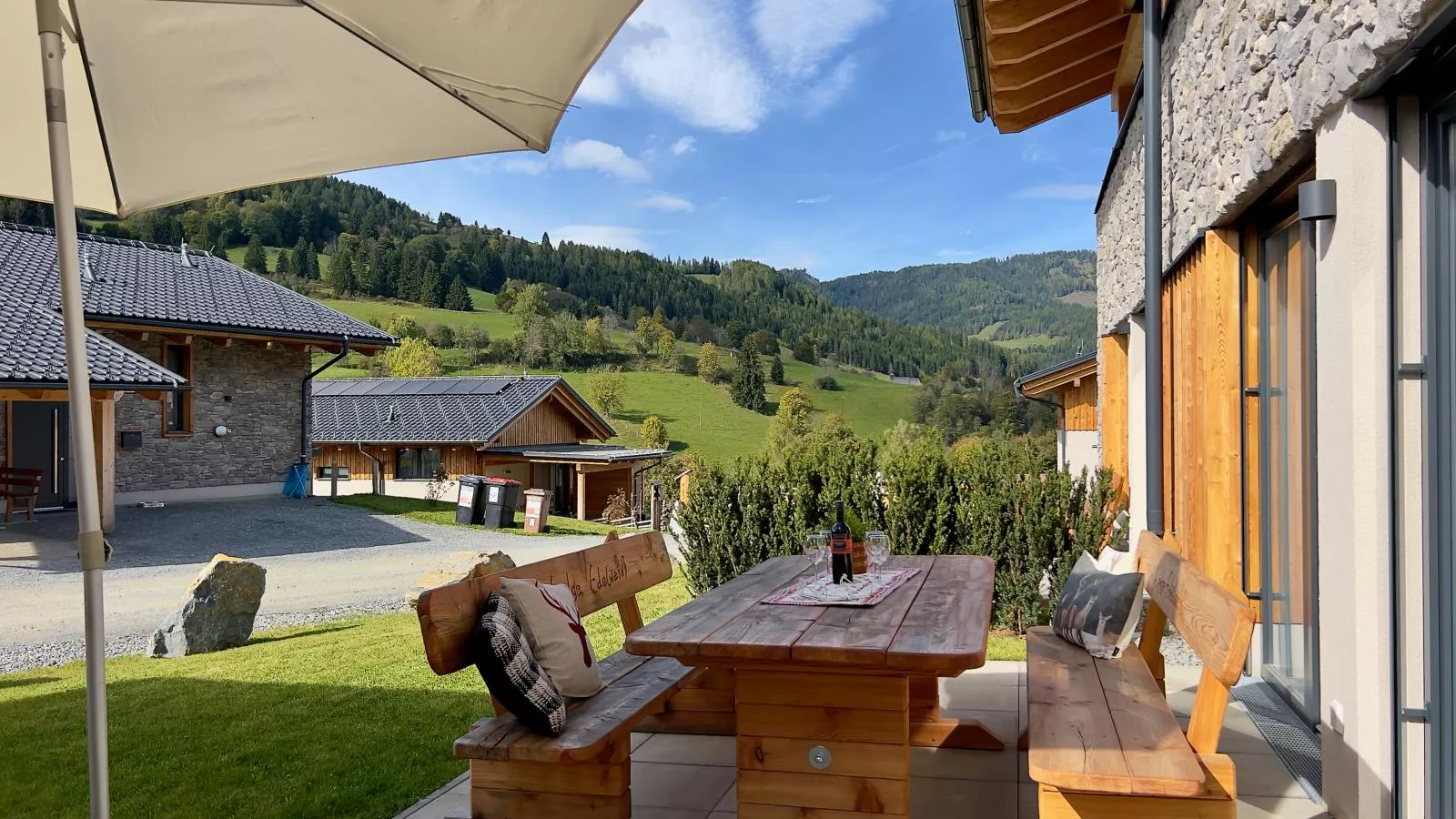 Grebenzen Lodge Edelweiss-Terrasbalkon