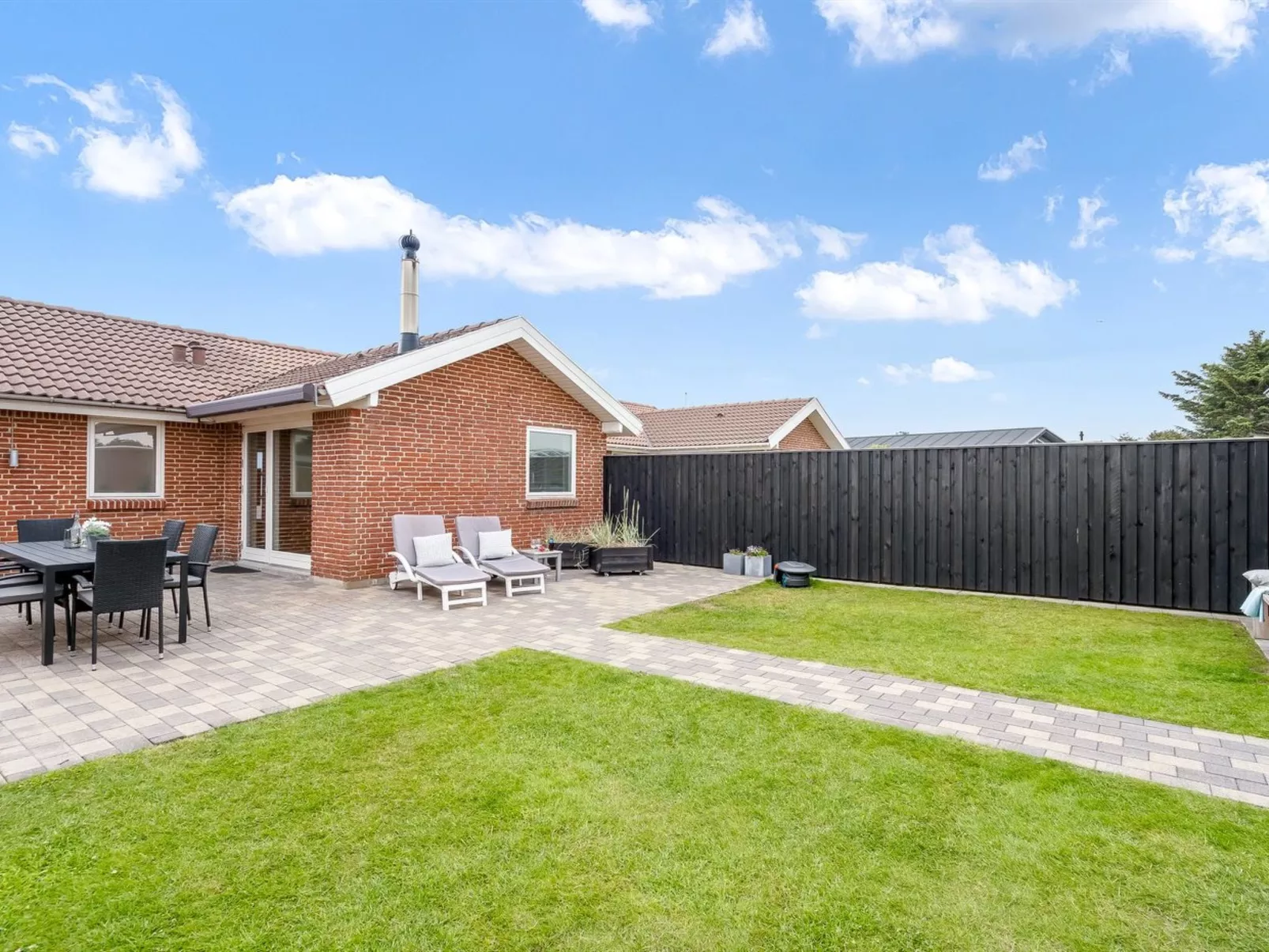 "Sulo" - 300m from the sea