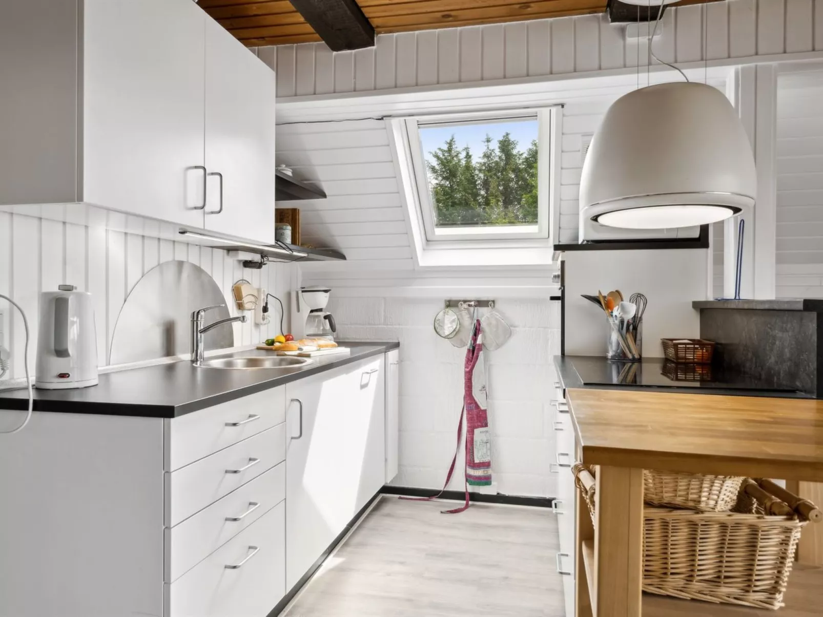 "Gunhilde" - 6km from the sea