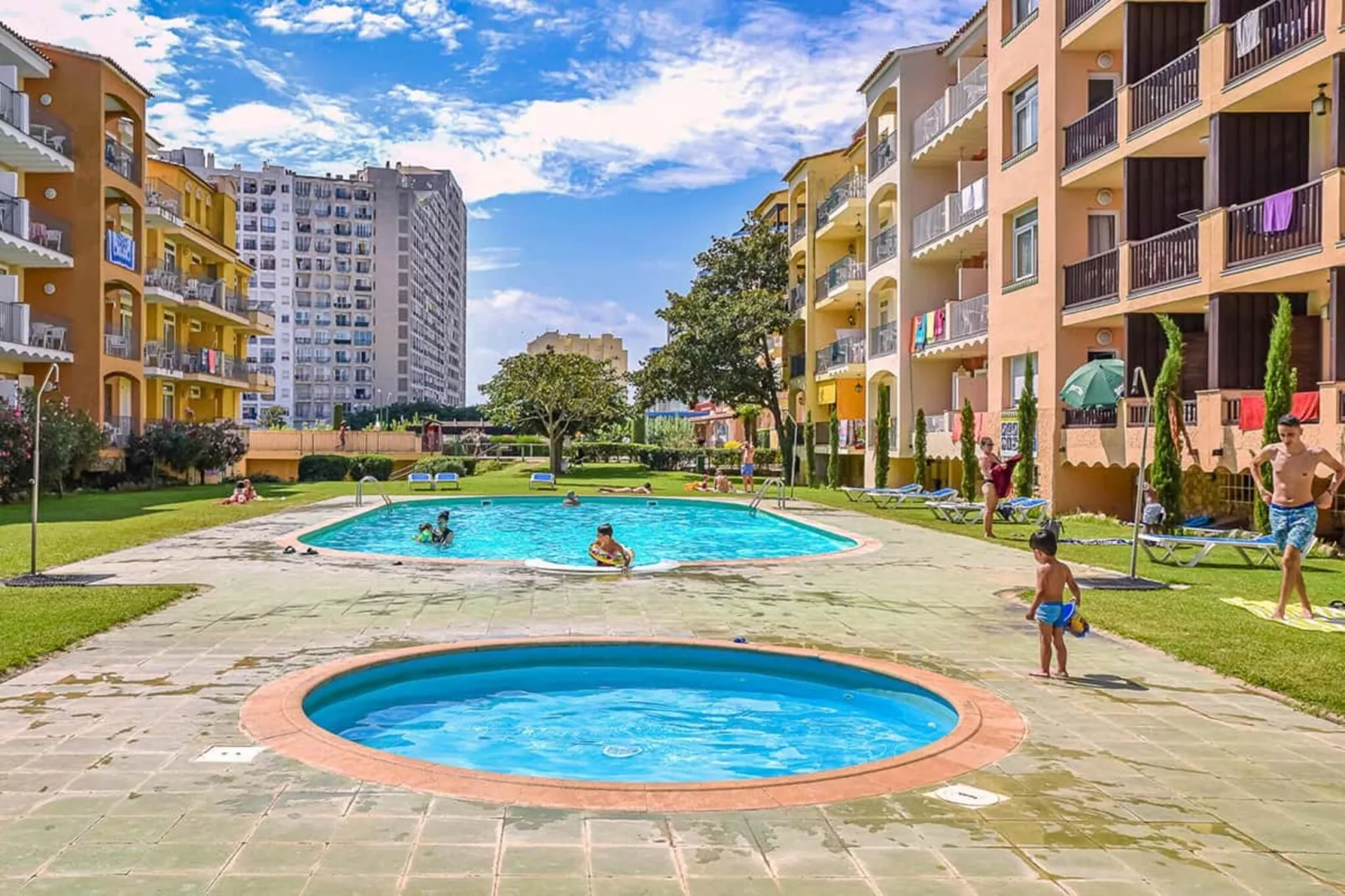 APARTAMENTOS COMTE D'EMPURIES C46