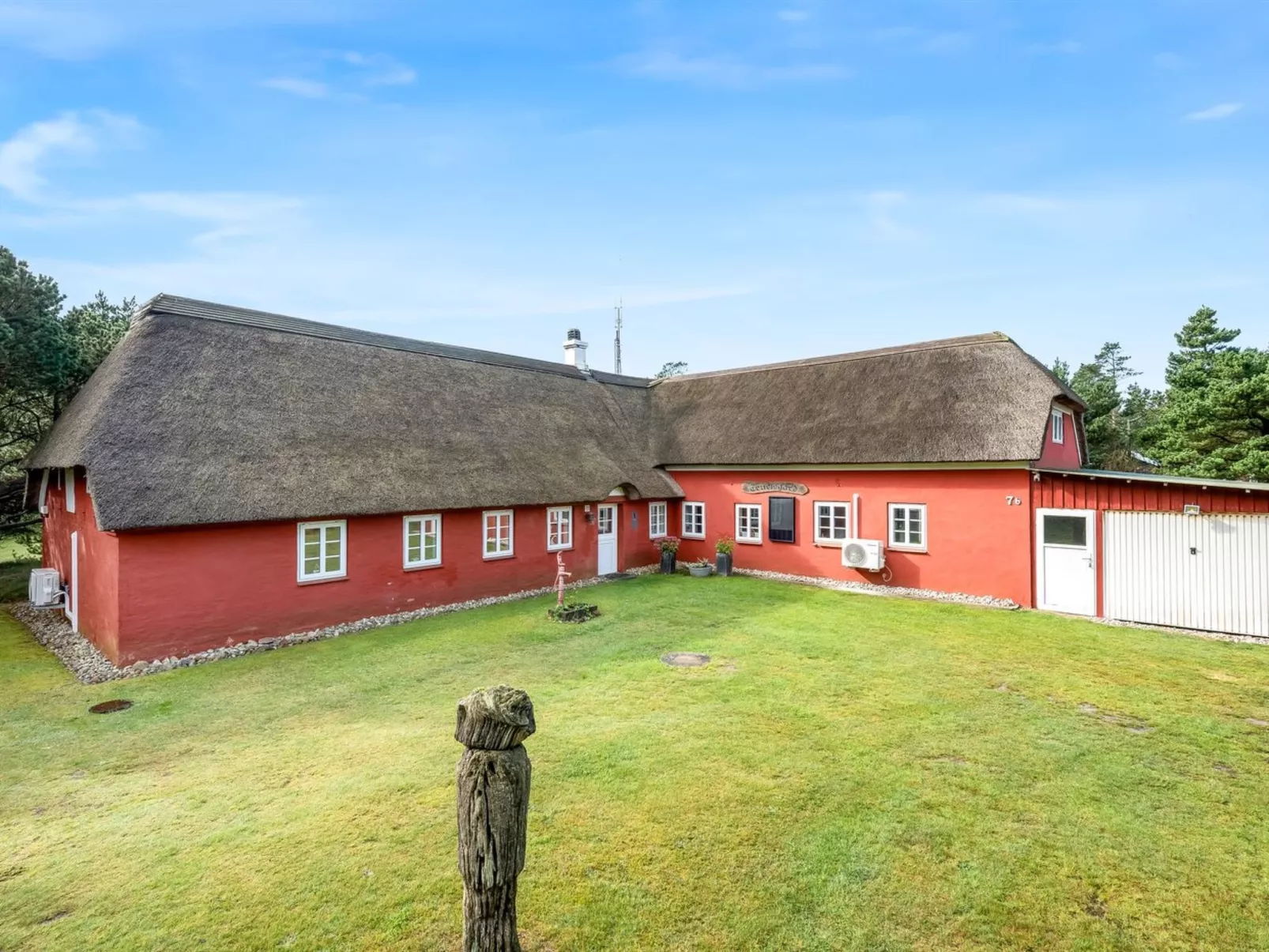 "Krischan" - 1.6km from the sea