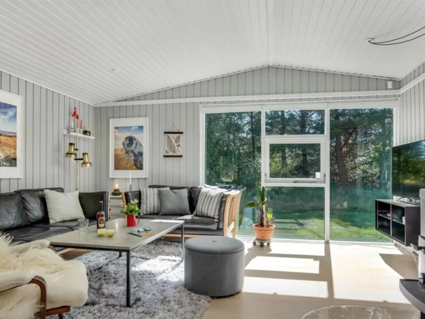 "Quiana" - 2km from the sea