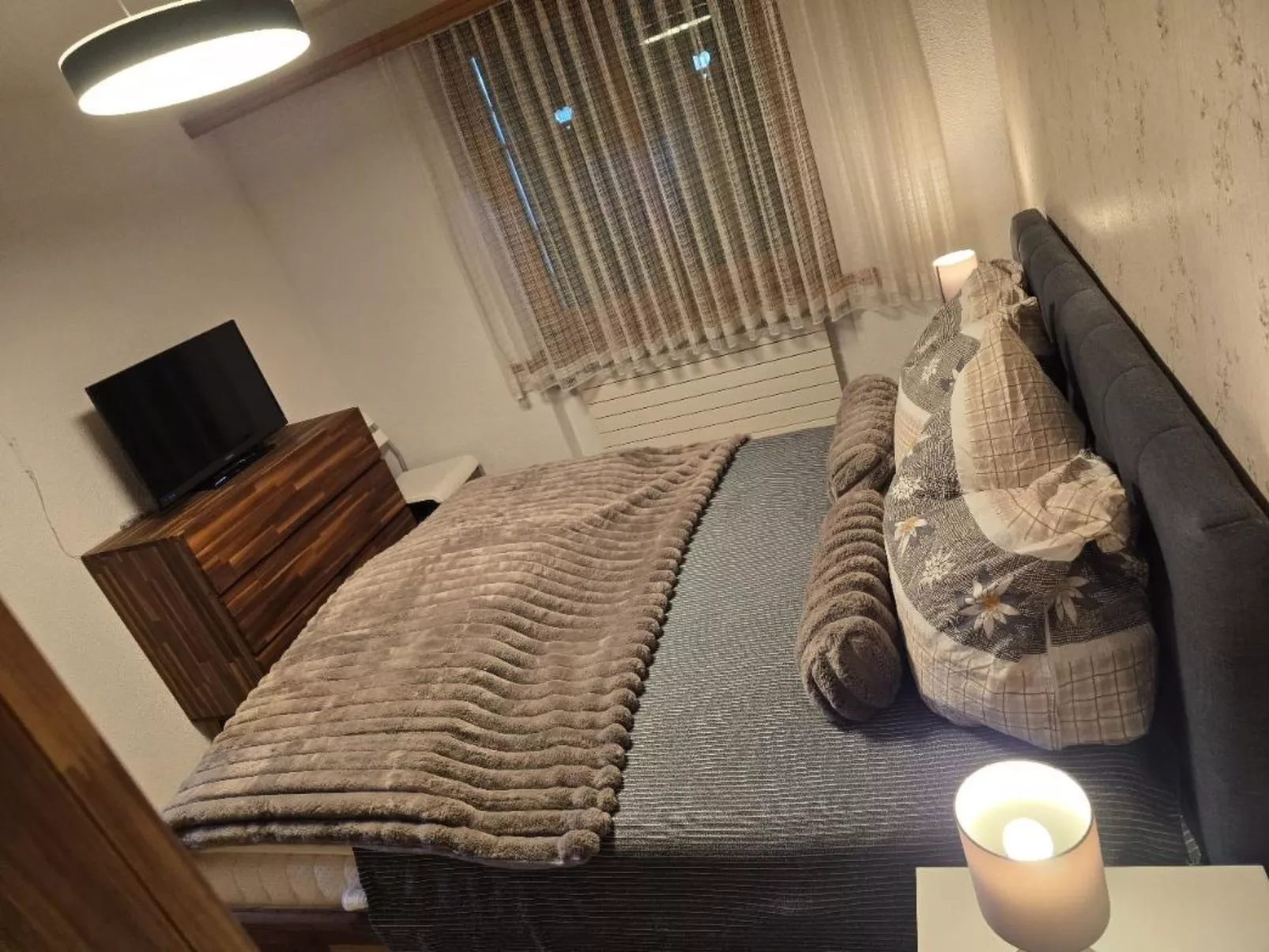 Gletscherhorn II (Tapia)-Binnen