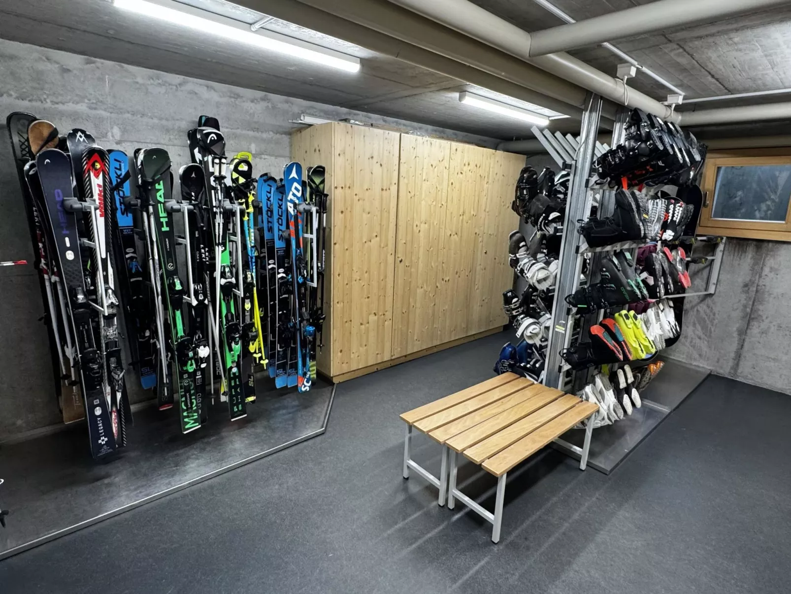 Chalet Lenk Dänk App. 6-Binnen