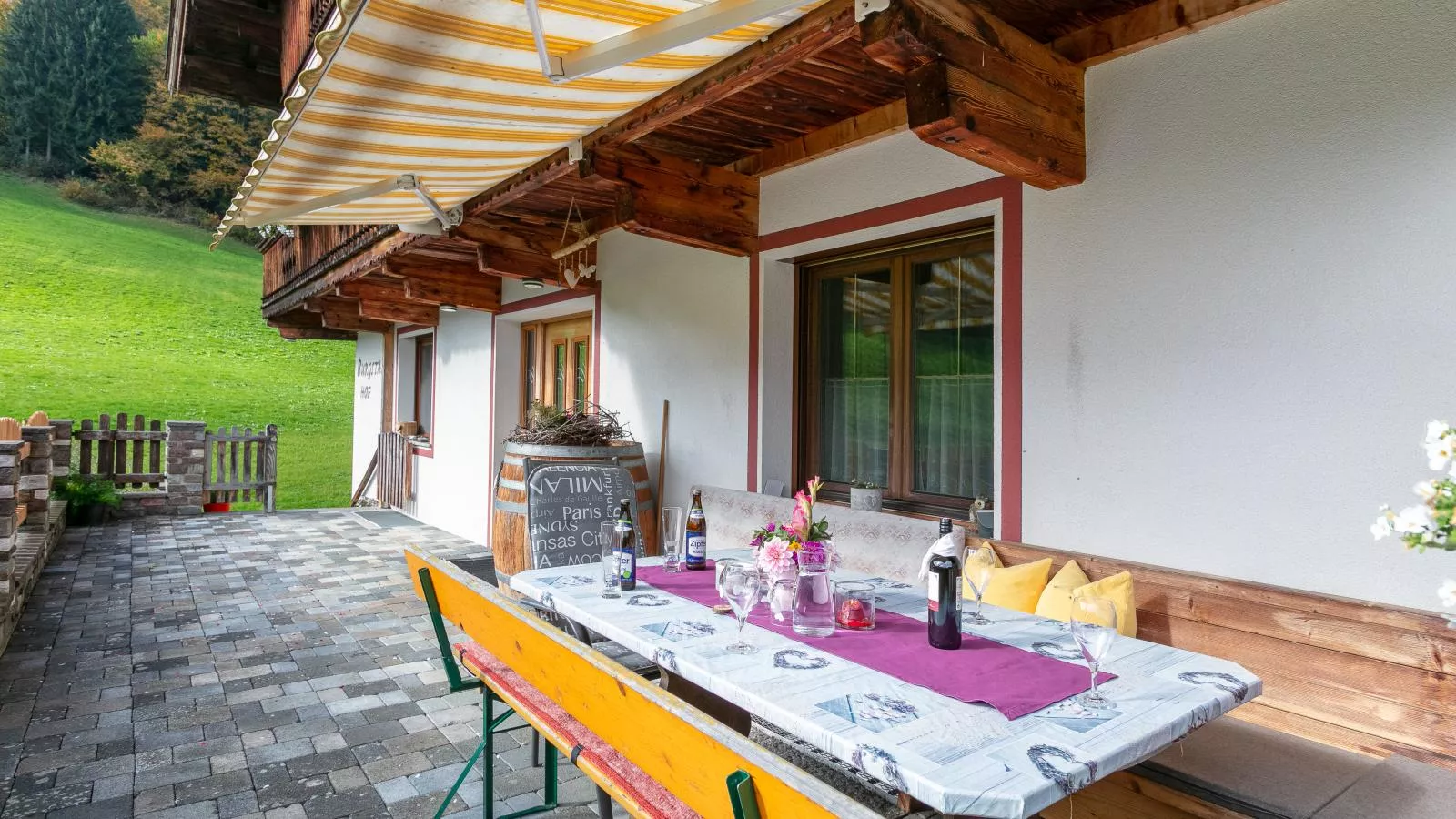 Tiroler Bergtraum Top 1-Terrasbalkon