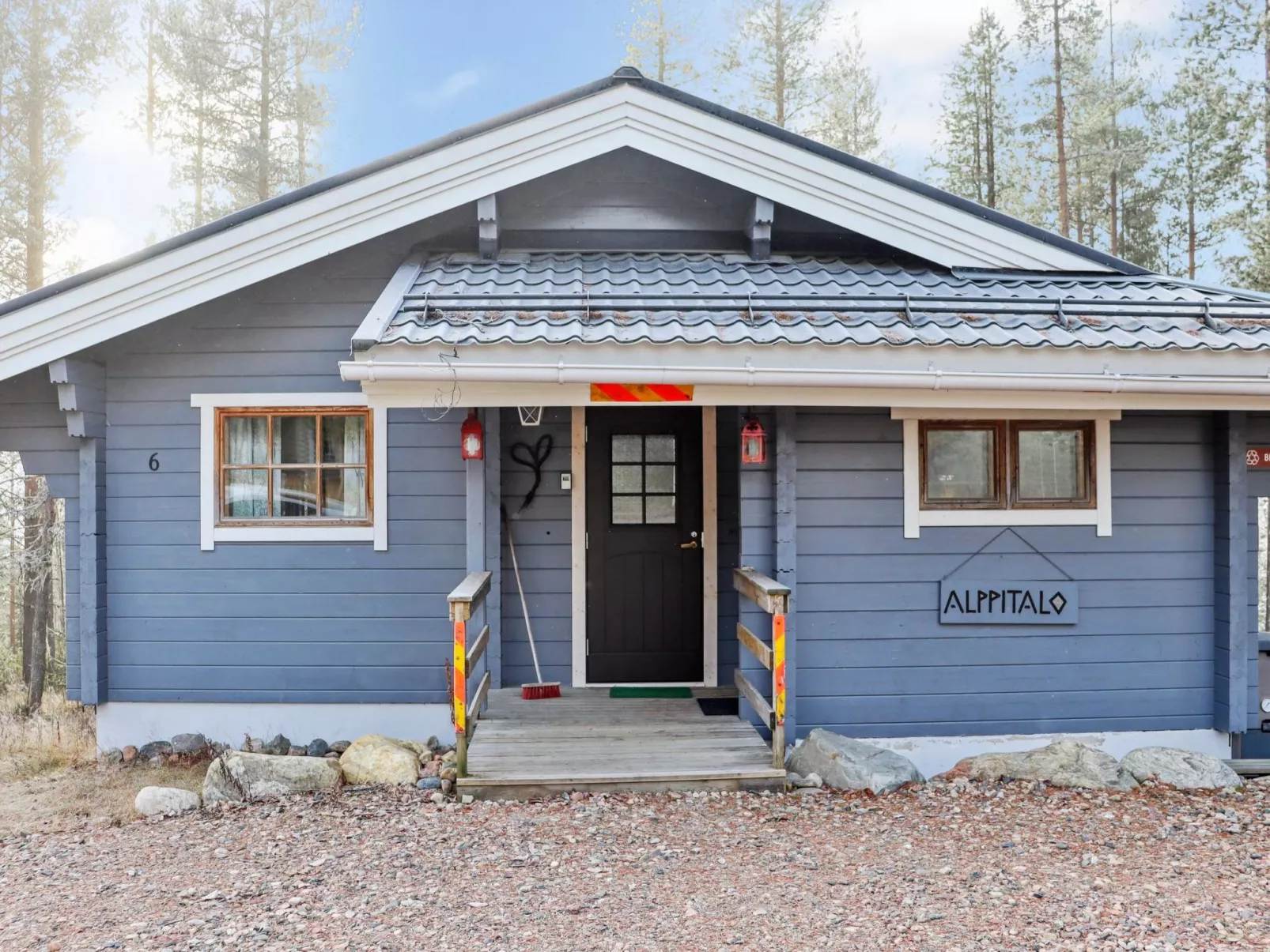 Alppitalo mökki