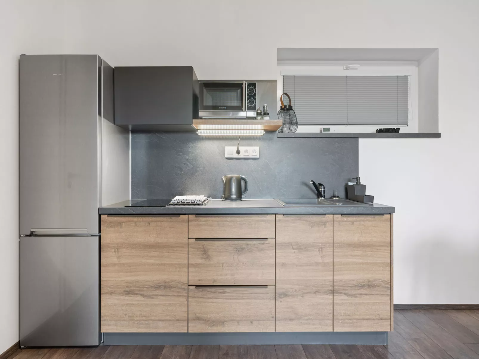 Lakeview Luxury Lodge & Garden