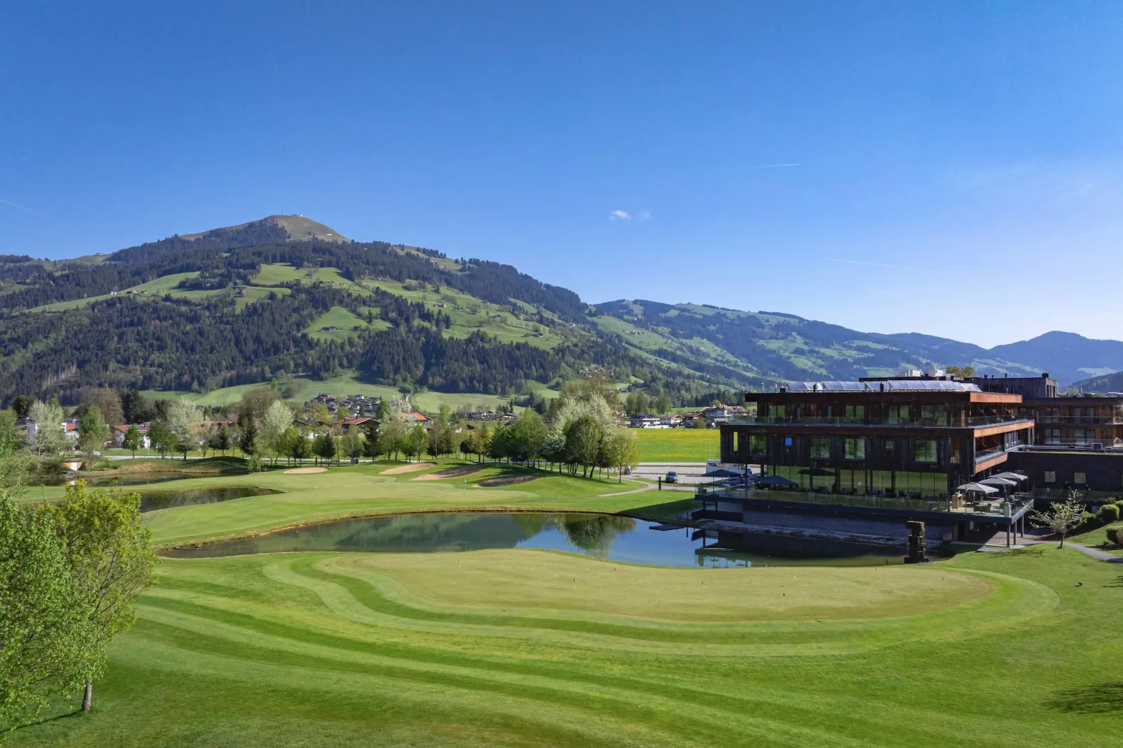 Berg & Golf Apartments Westendorf 3-Buitenkant zomer