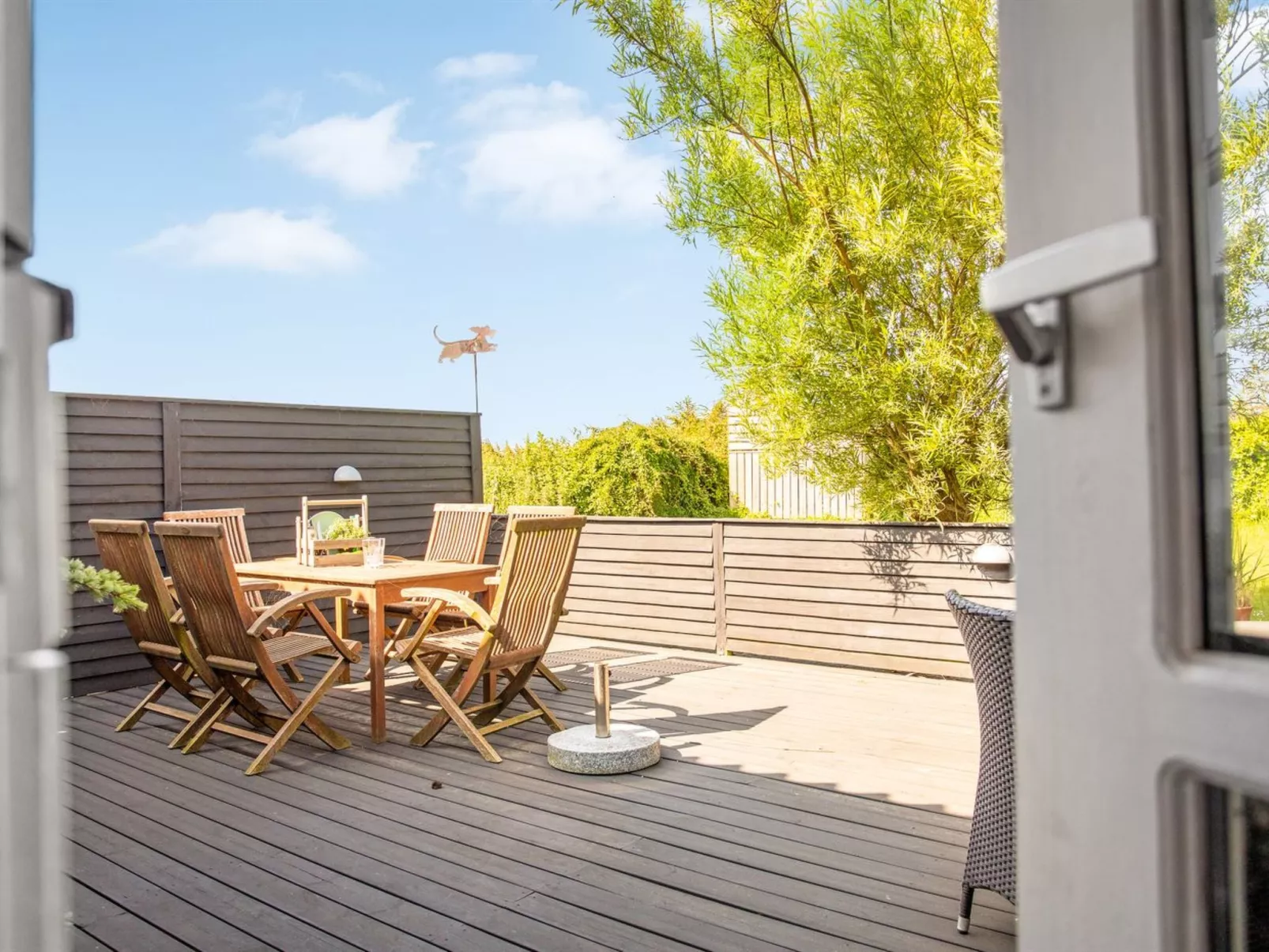 "Helemine" - 500m from the sea