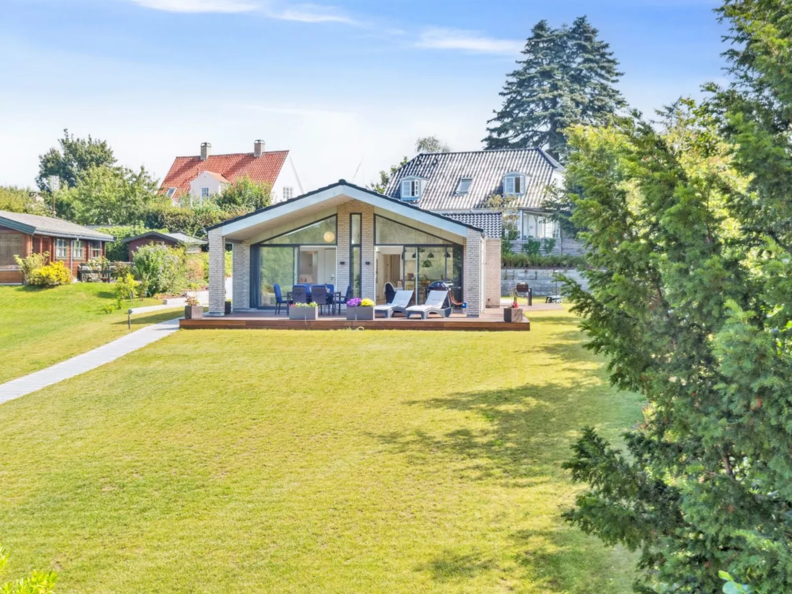 "Troels" - 945m from the sea